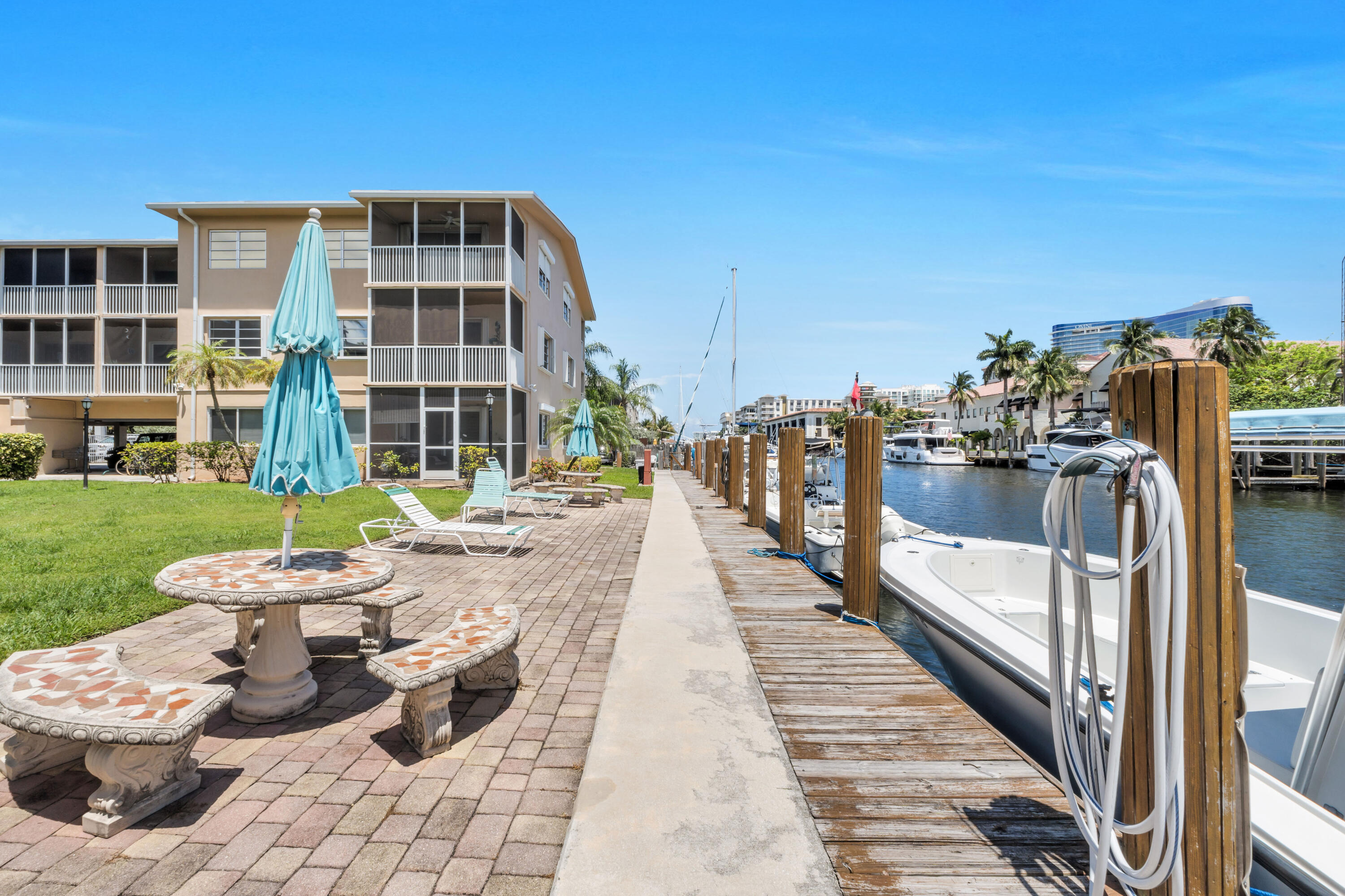 1510 SE 15th Street 106