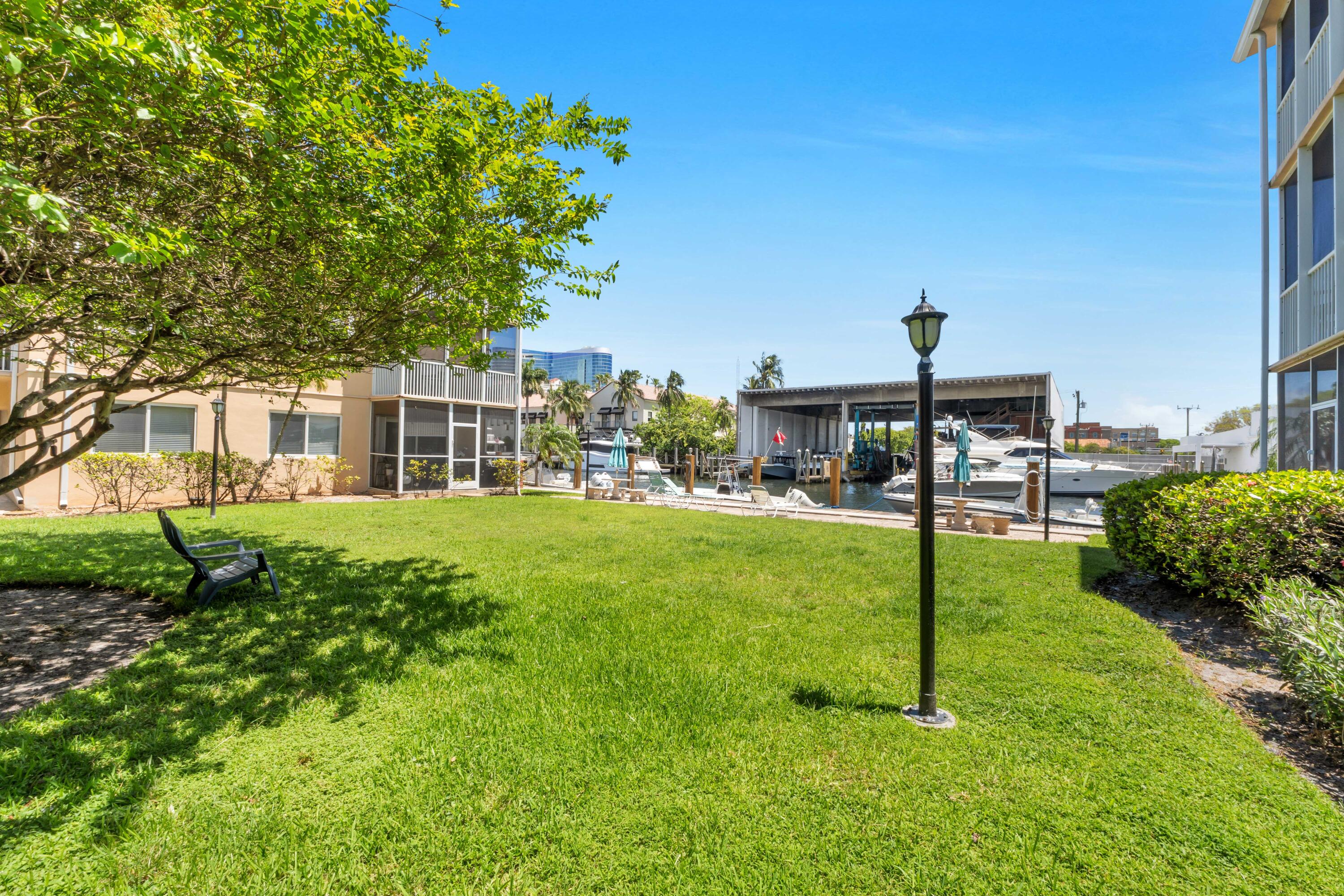 1510 SE 15th Street 106