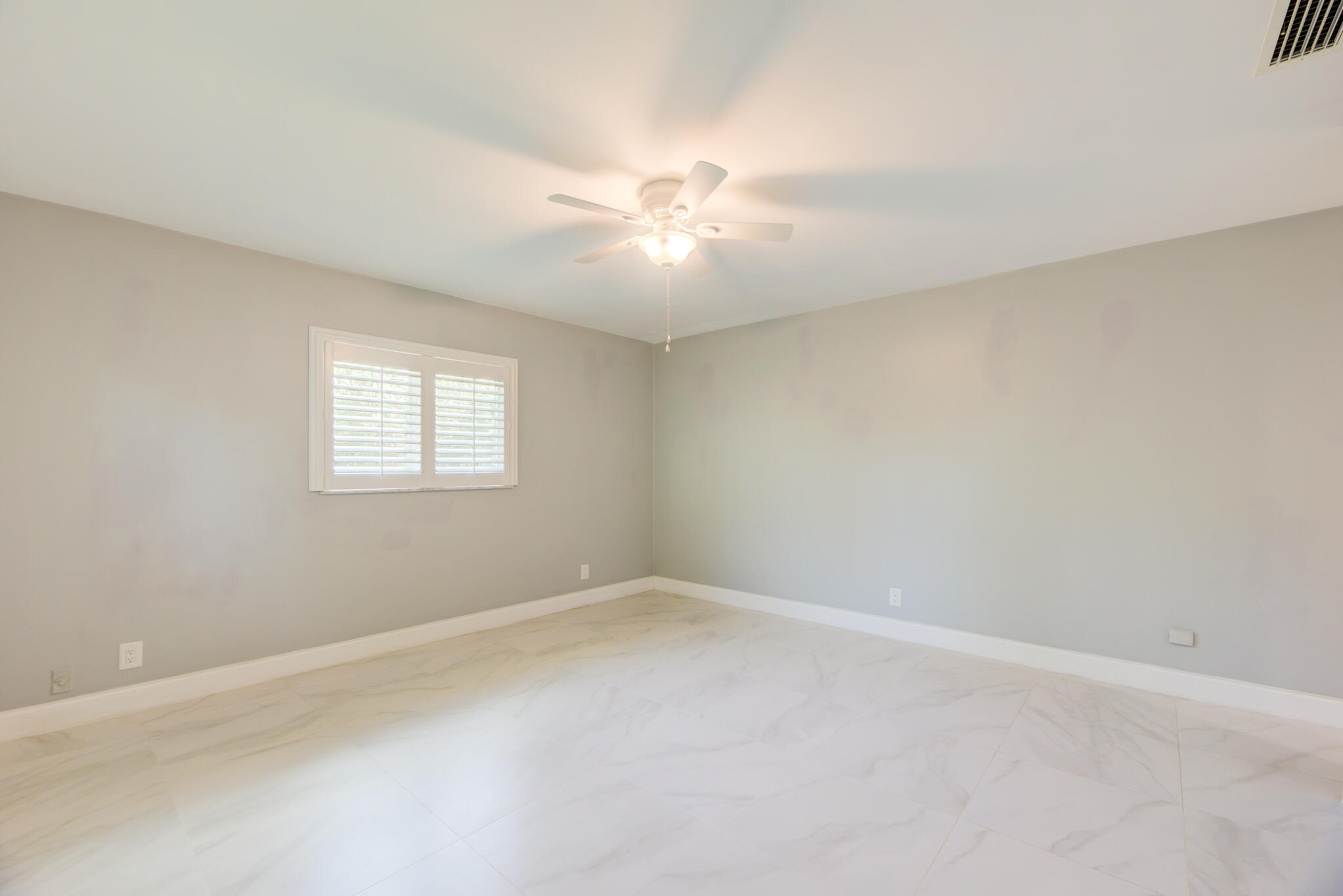 2603 NE 35th Street