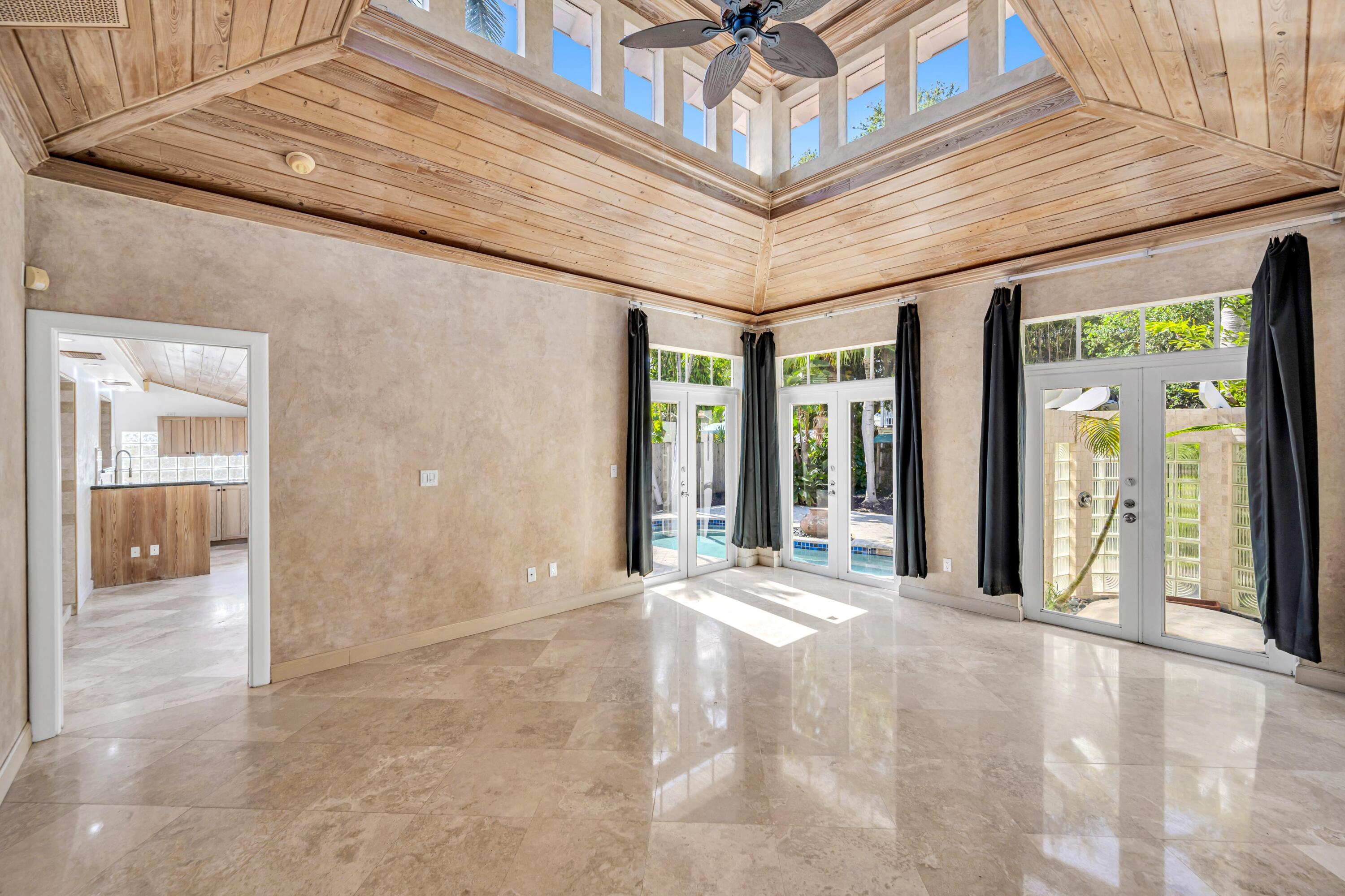 1413 NE 4th Court