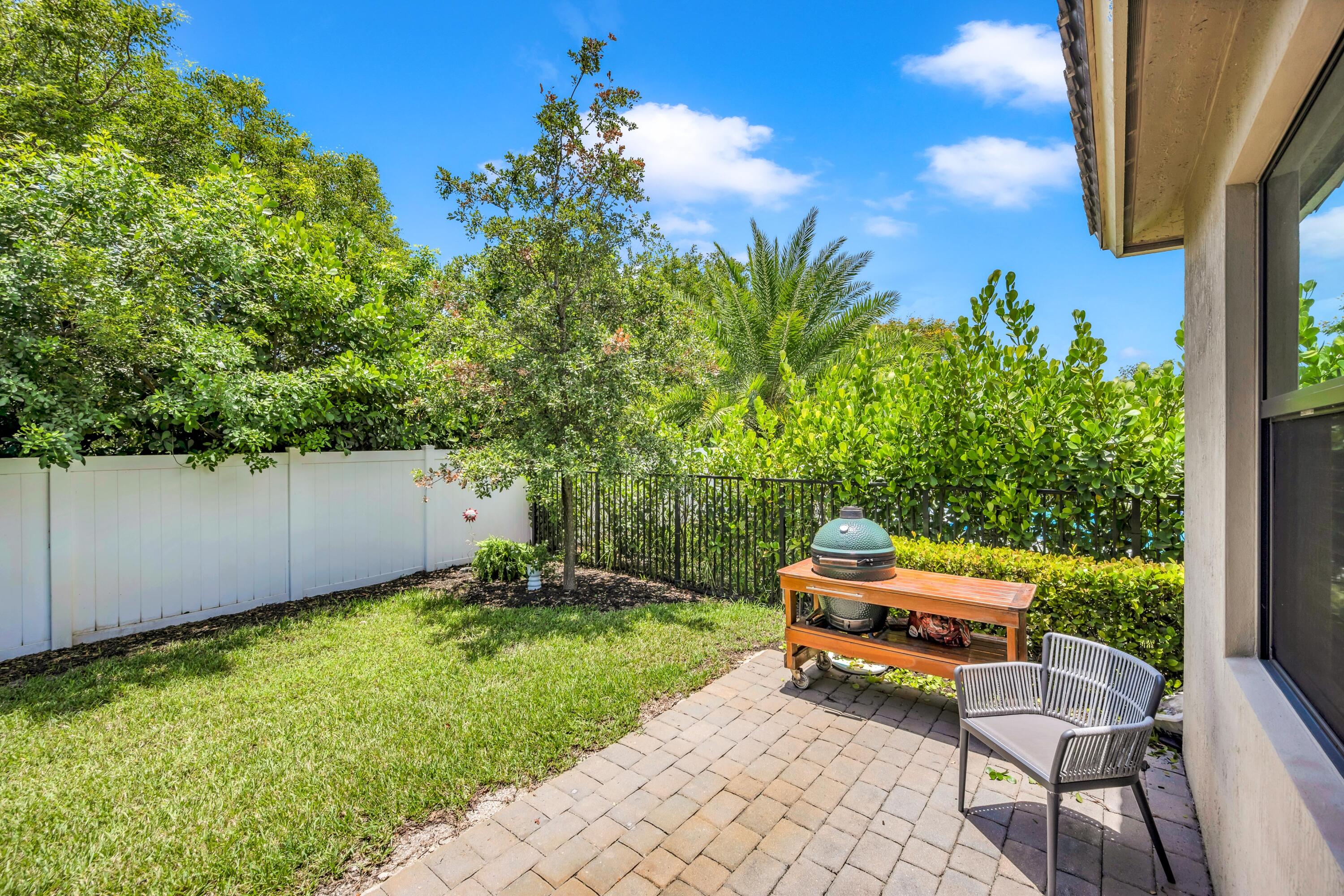 8028 NW 78th Street