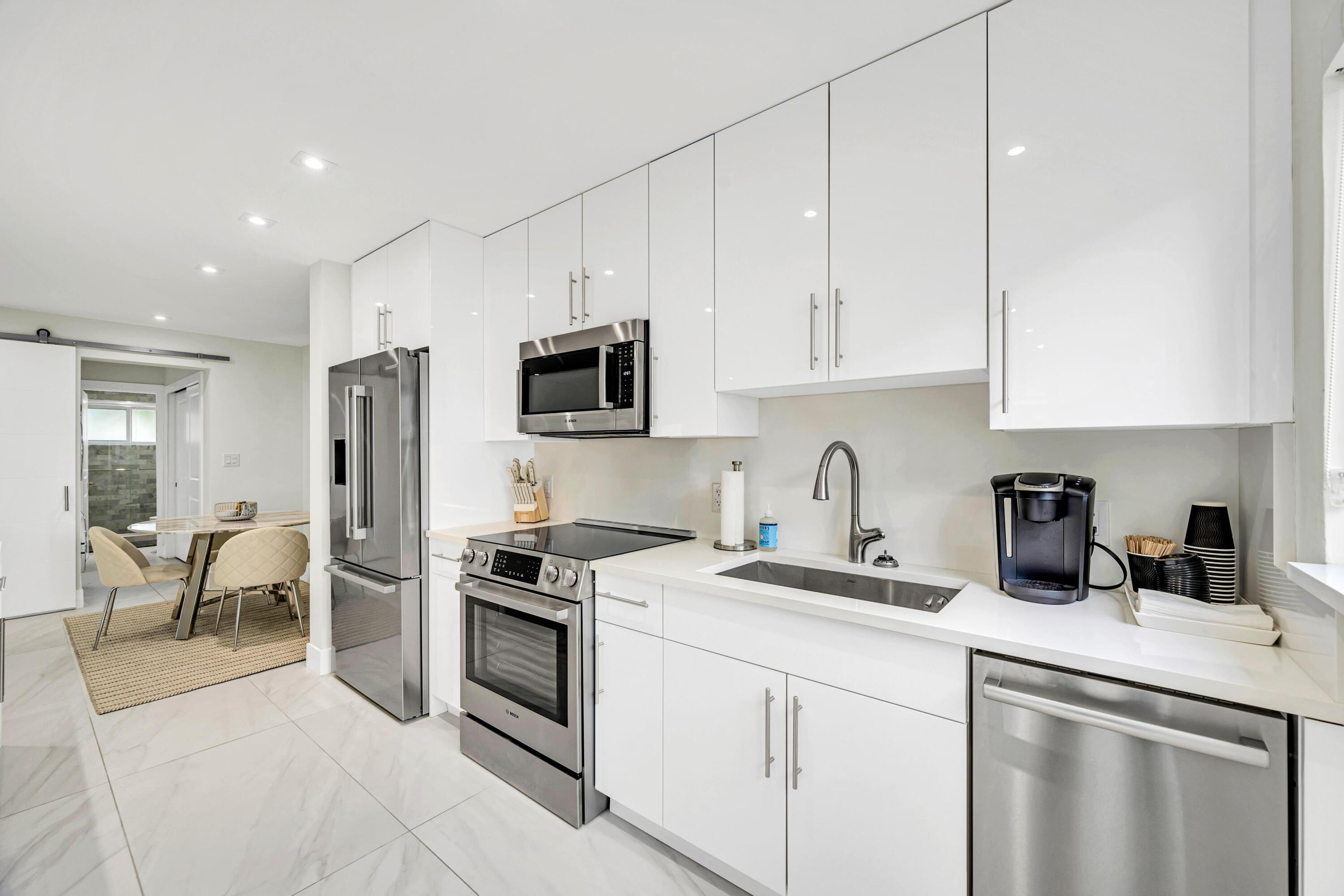 425 Bayshore Drive 15
