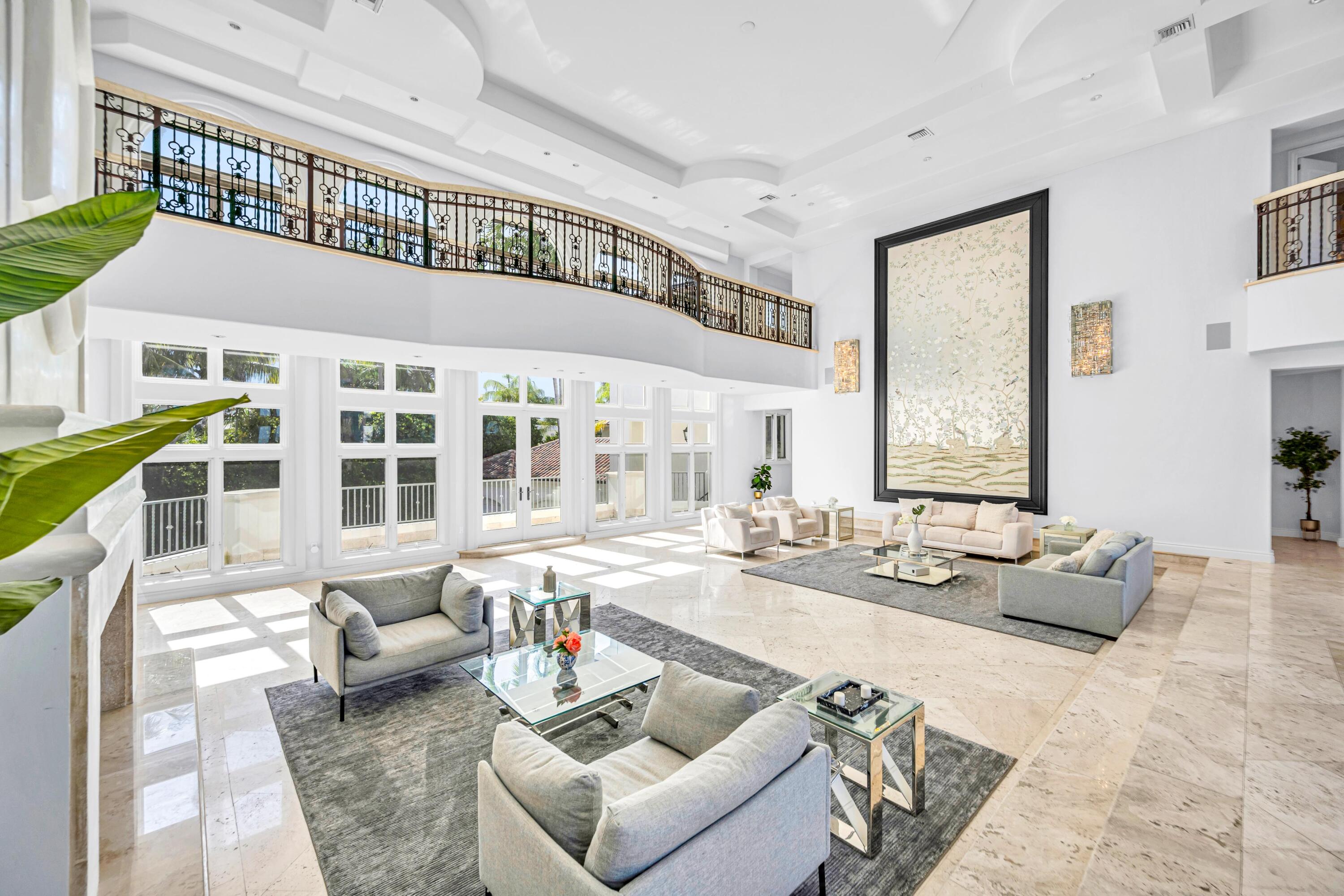 709 Idlewyld Drive