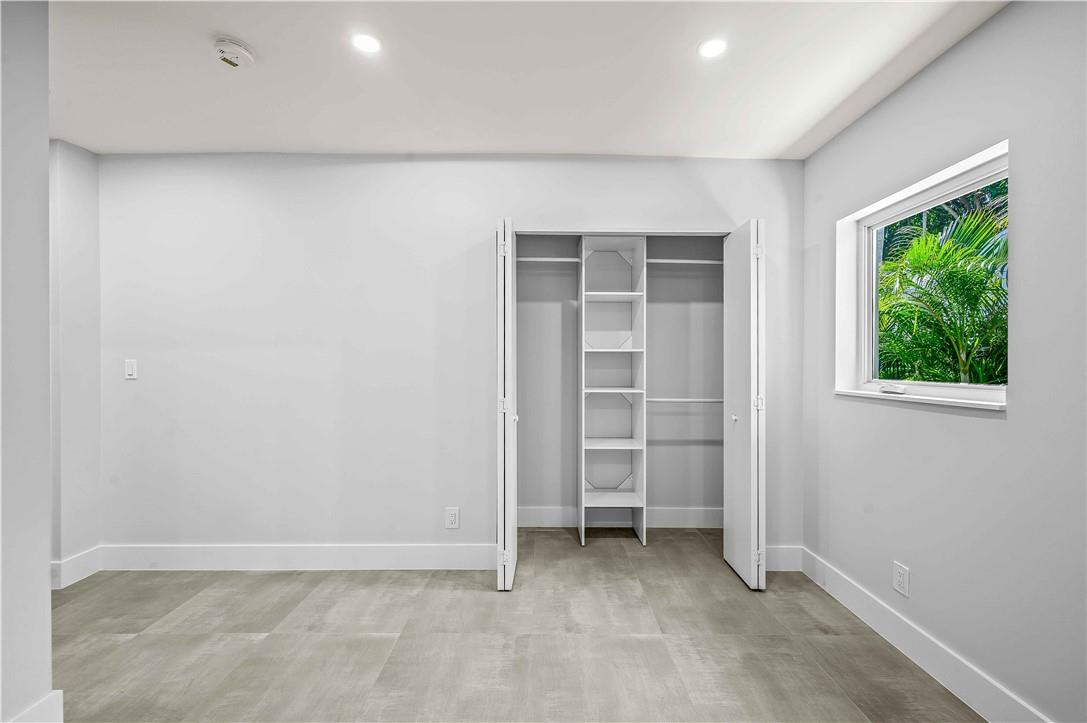 828 NE 17TH Way 1