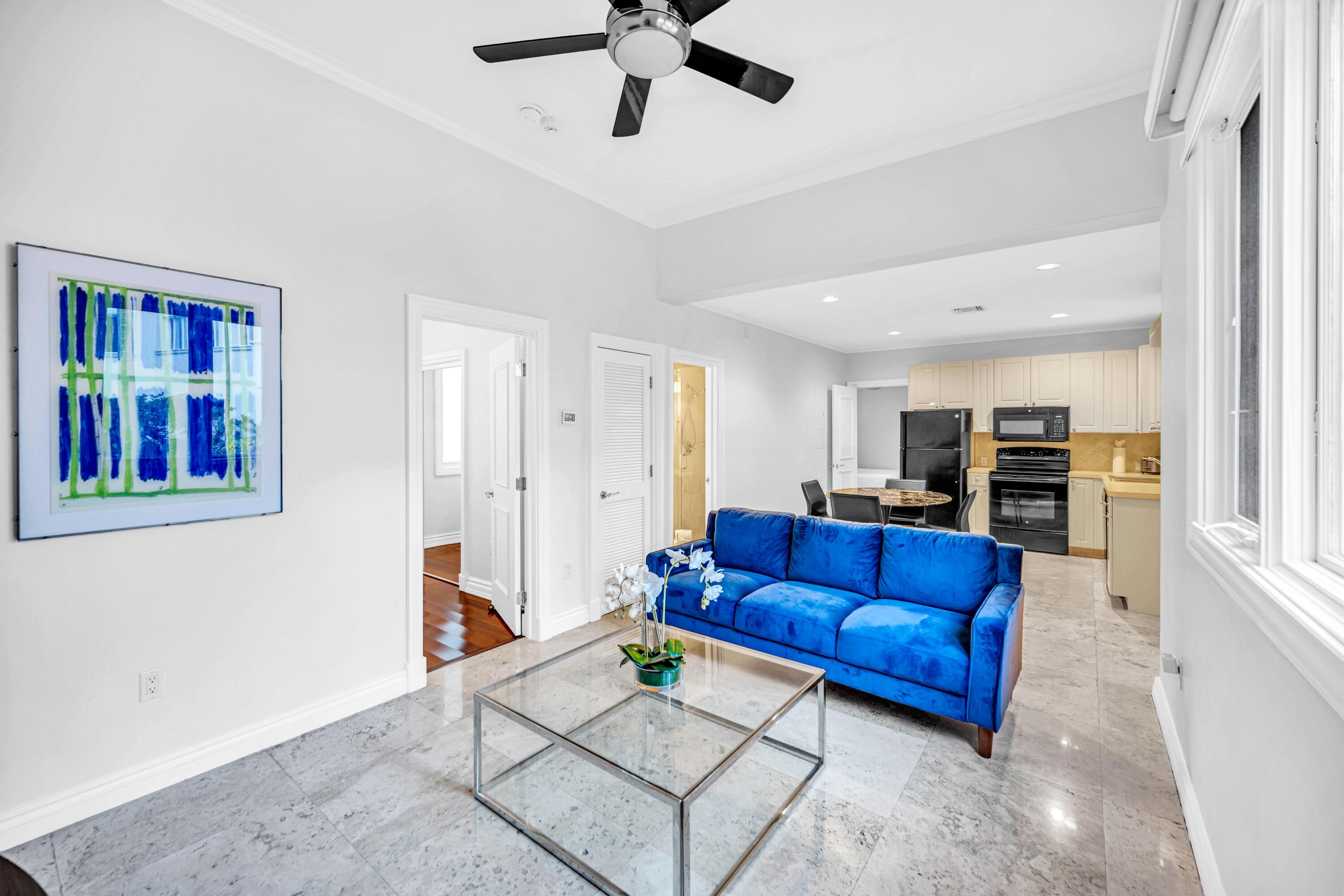 709 Idlewyld Drive