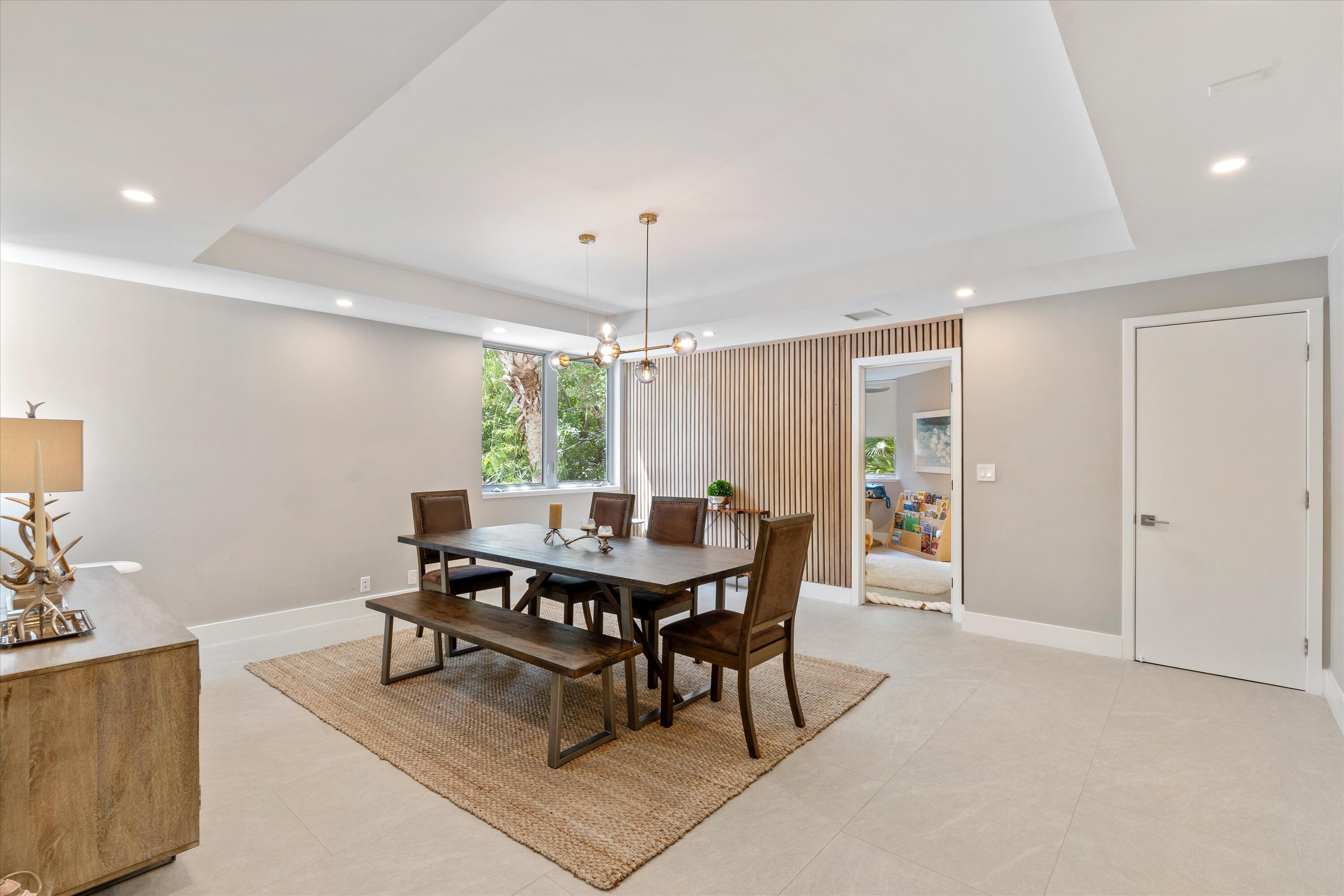1509 NE 4th Place