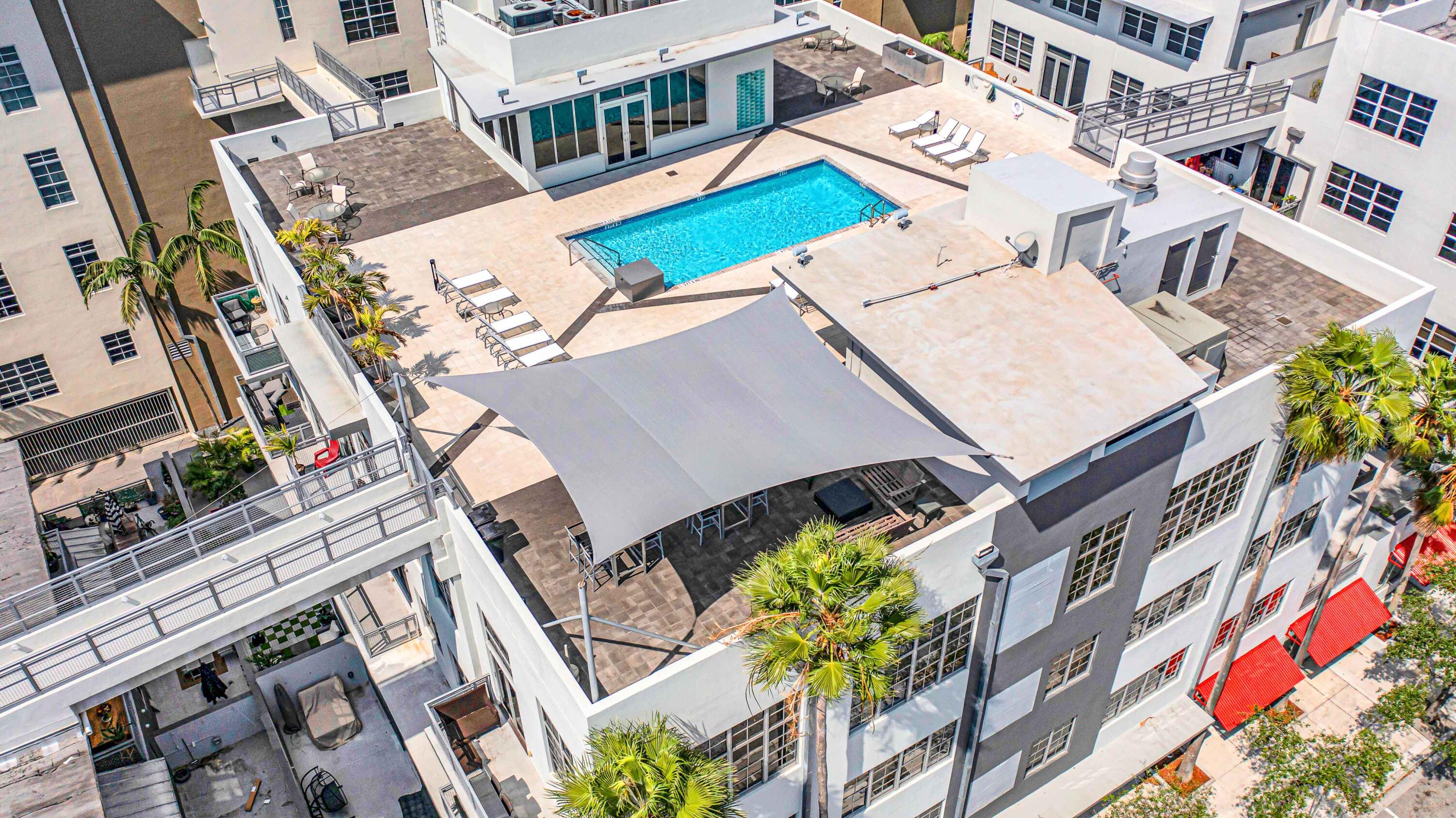 445 N ANDREWS Avenue 304