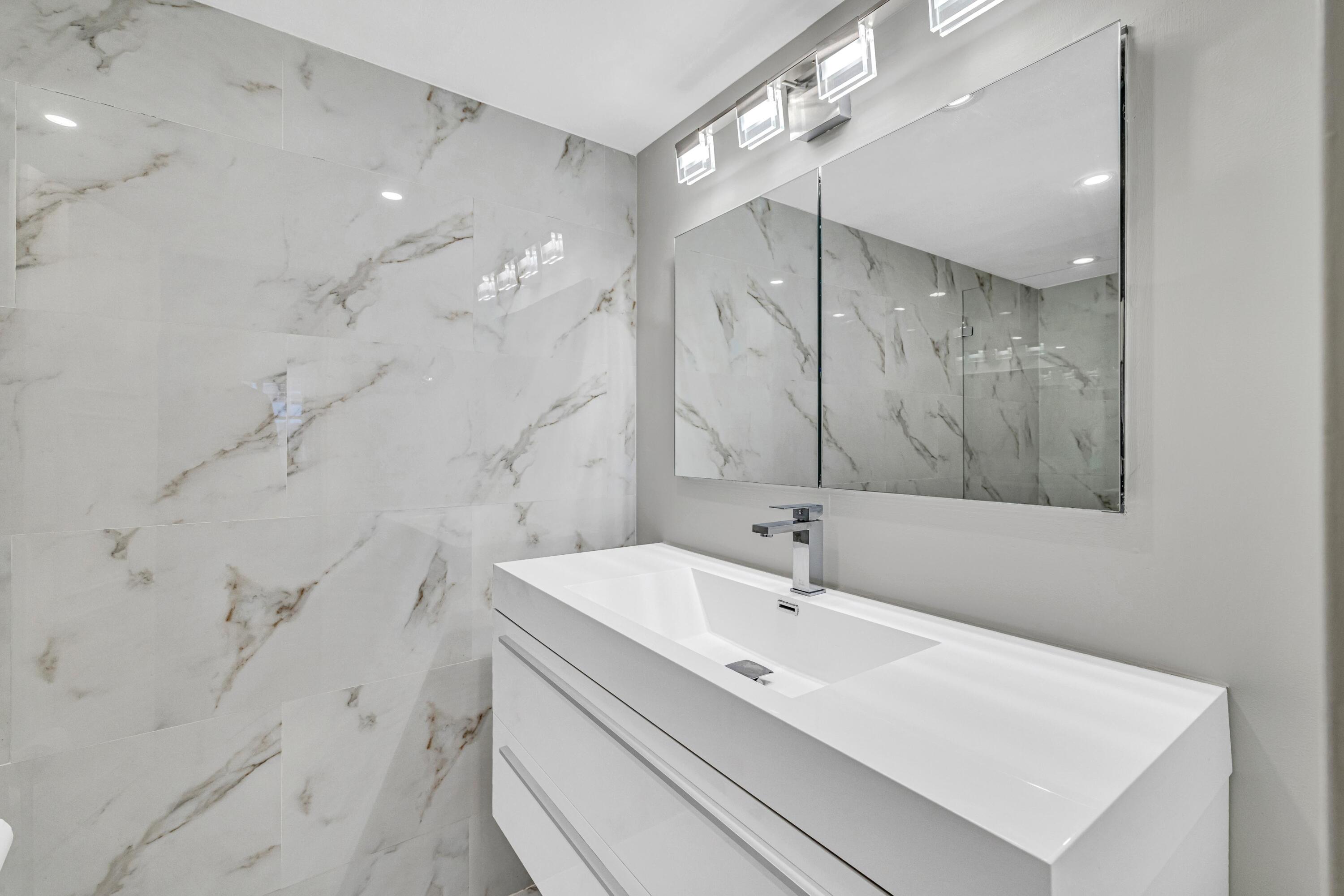 1170 N FEDERAL Highway 312