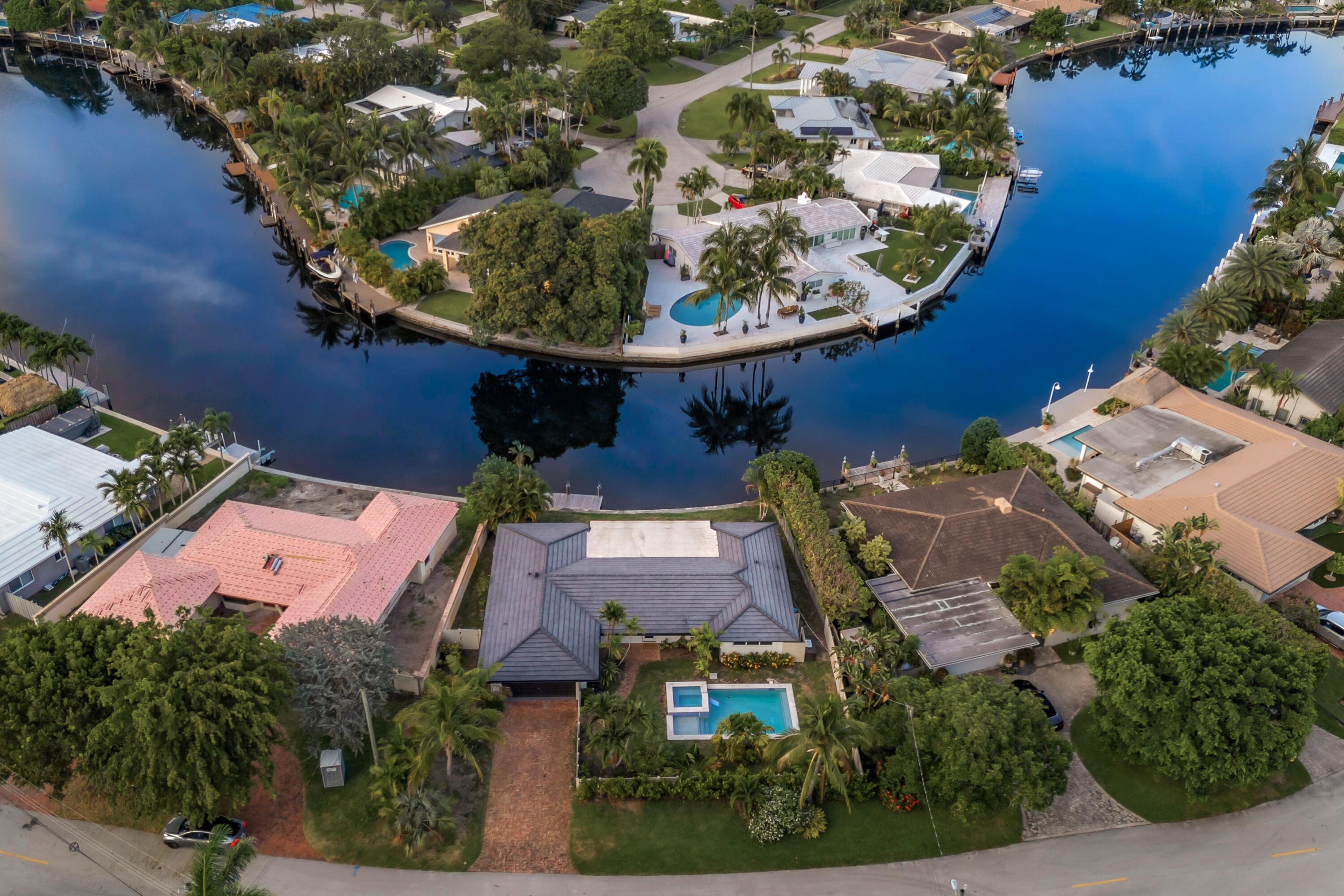 1981 CORAL GARDENS Drive