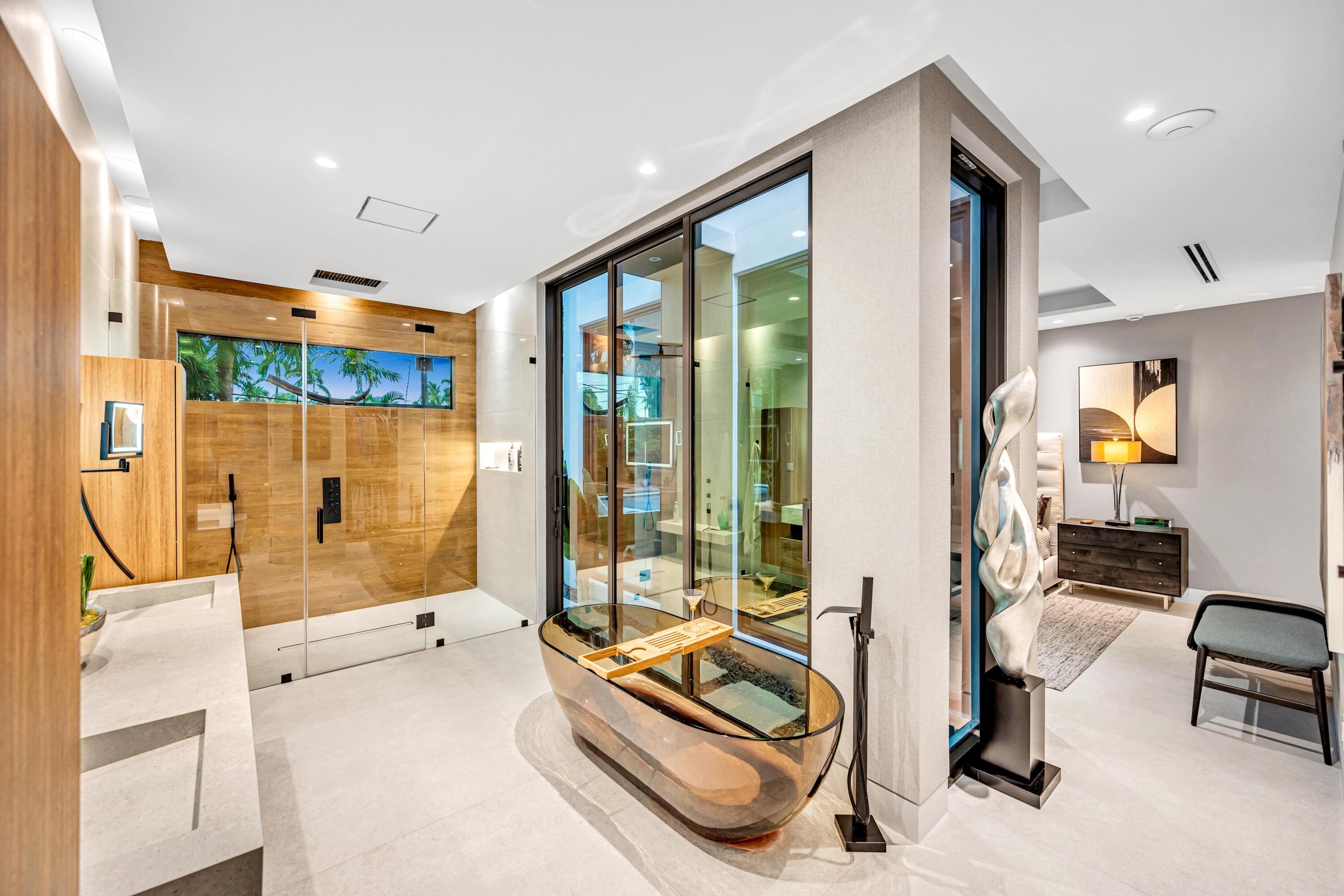 215 NE 28TH Court