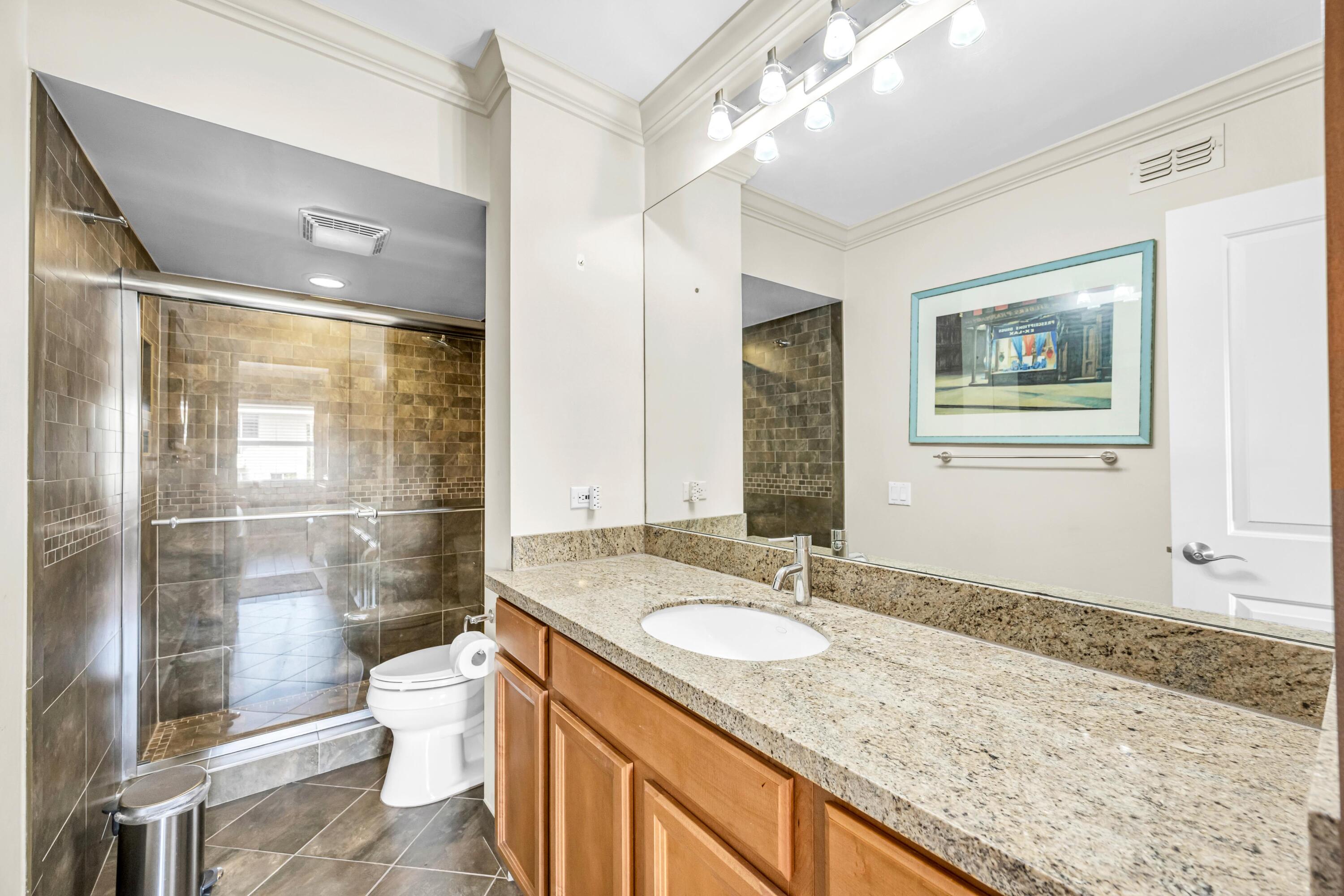 615 NE 12TH Avenue 301