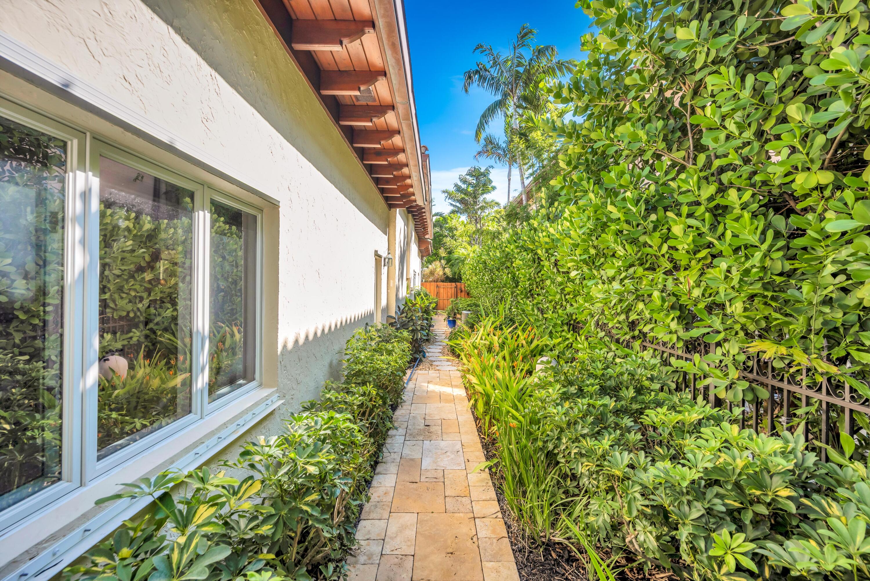 2507 Barcelona Drive