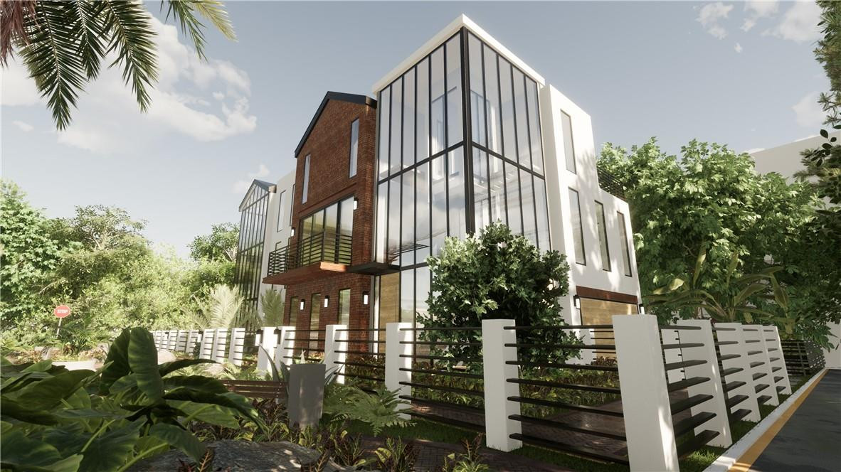 215 SE 10th St Unit: 215