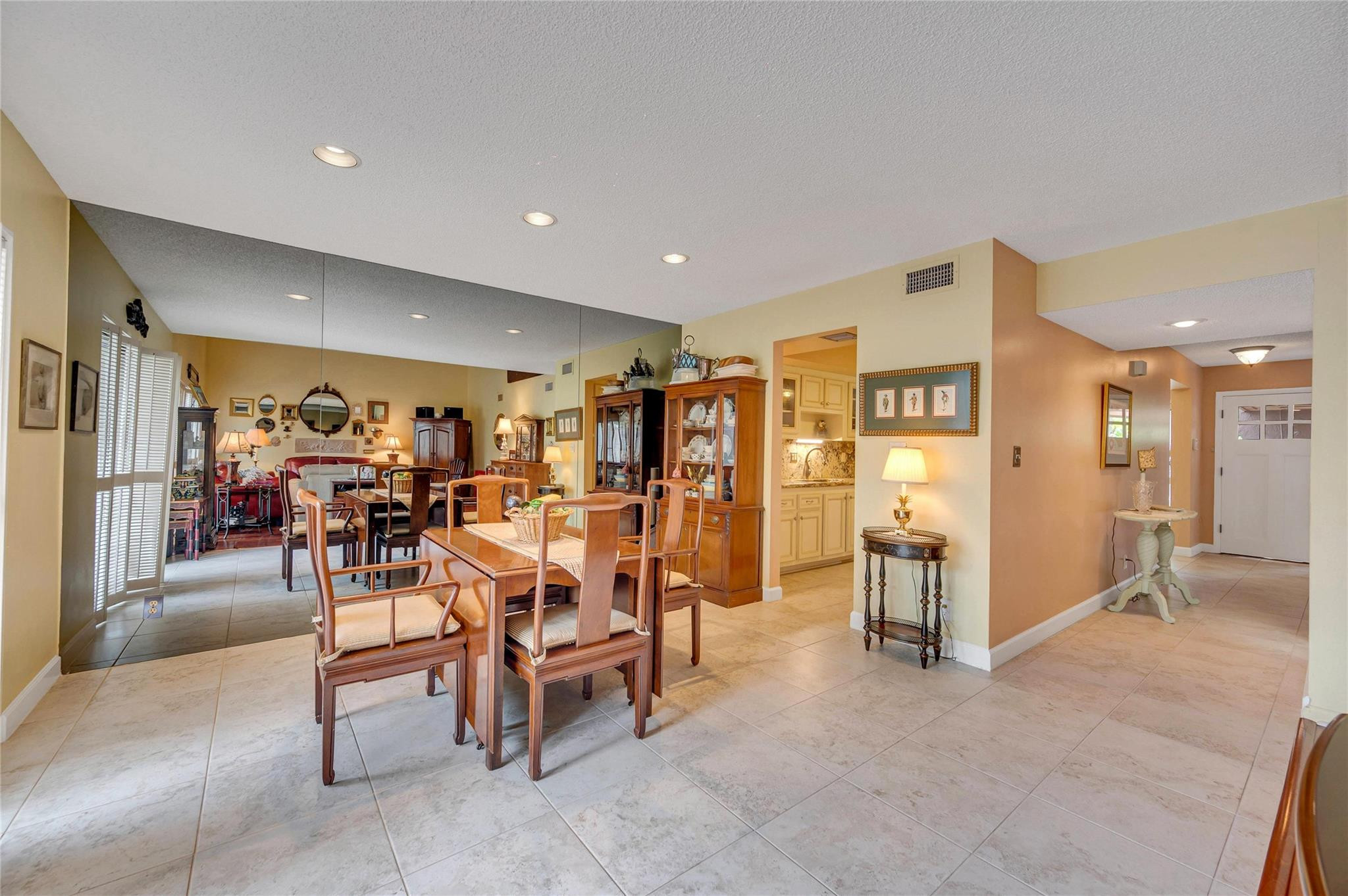 105 Bonnie Brae Way Unit: 105