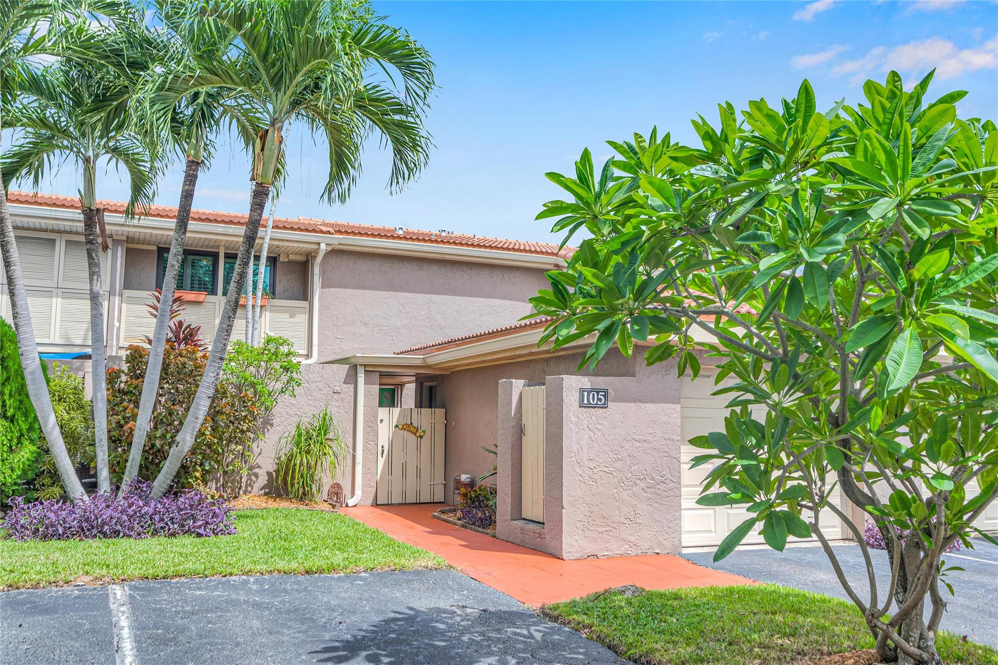 105 Bonnie Brae Way Unit: 105