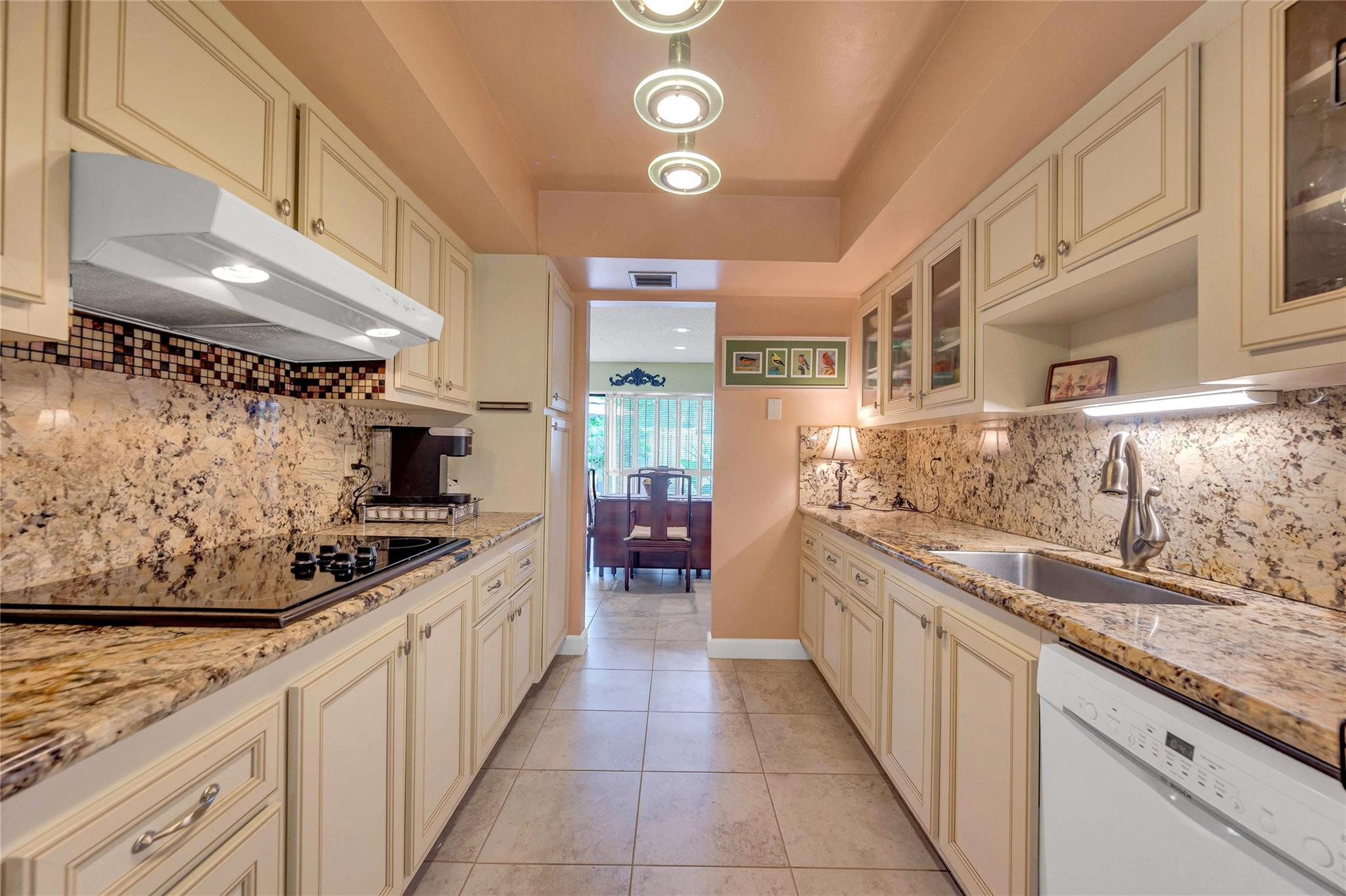 105 Bonnie Brae Way Unit: 105