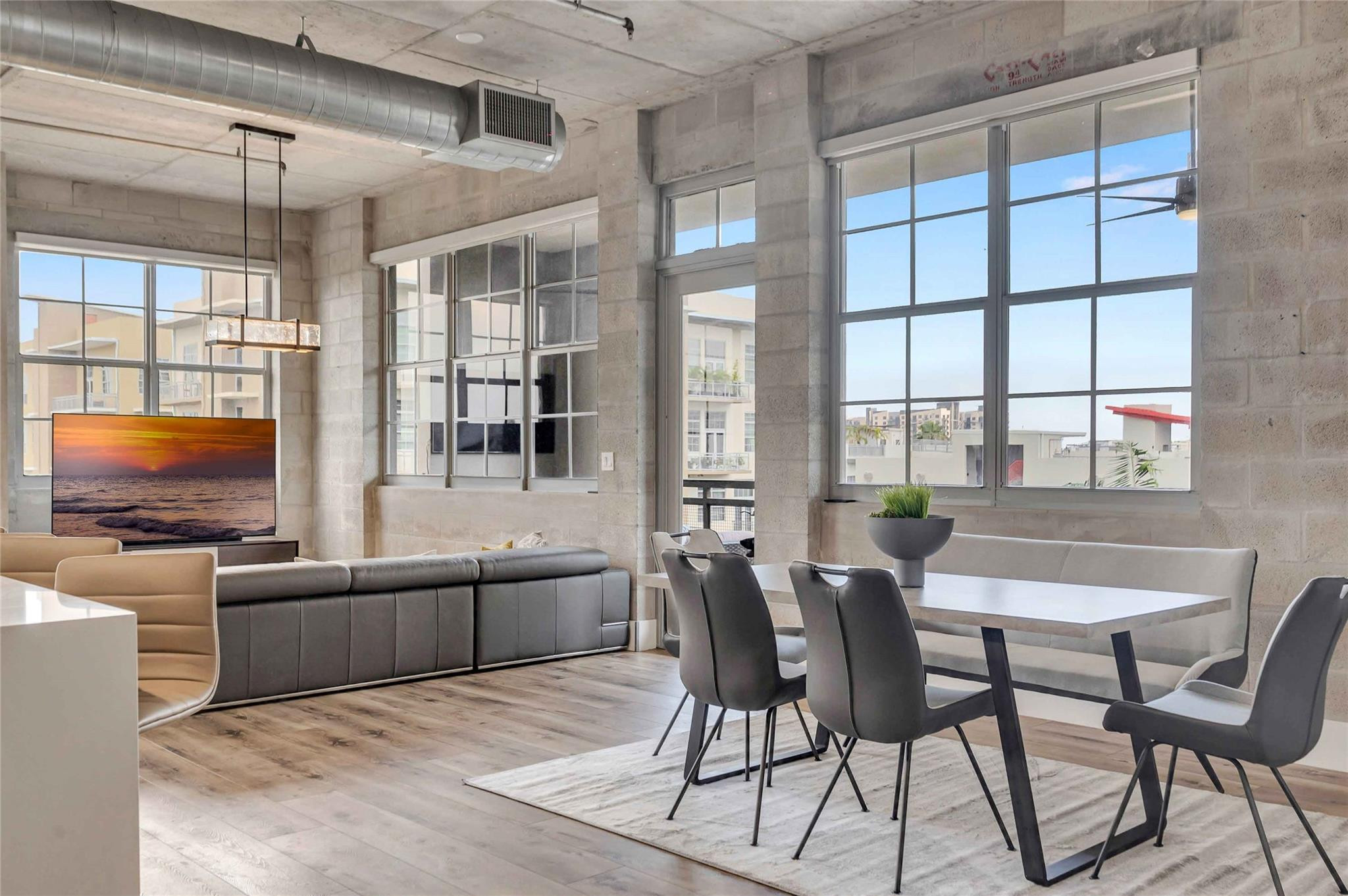 411 NW 1st Ave Unit: 502