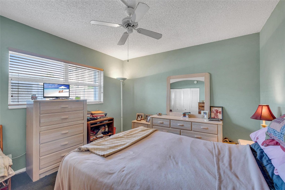 3010 NE 16th Ave Unit: 105