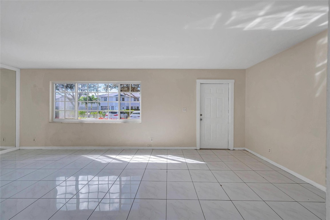 1778 SW 81st Ln Unit: none