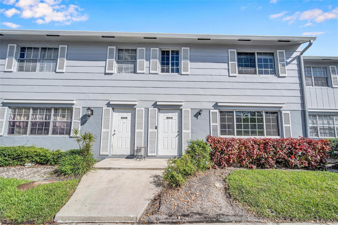 1778 SW 81st Ln Unit: none