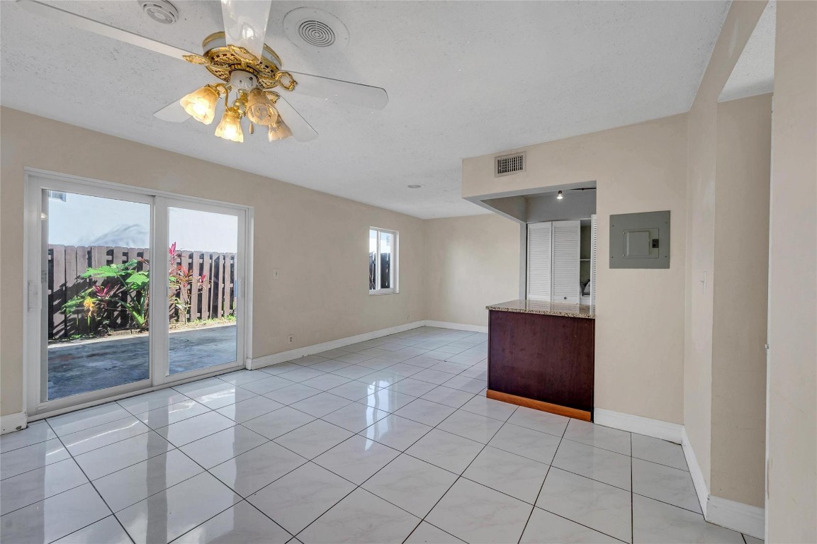 1778 SW 81st Ln Unit: none