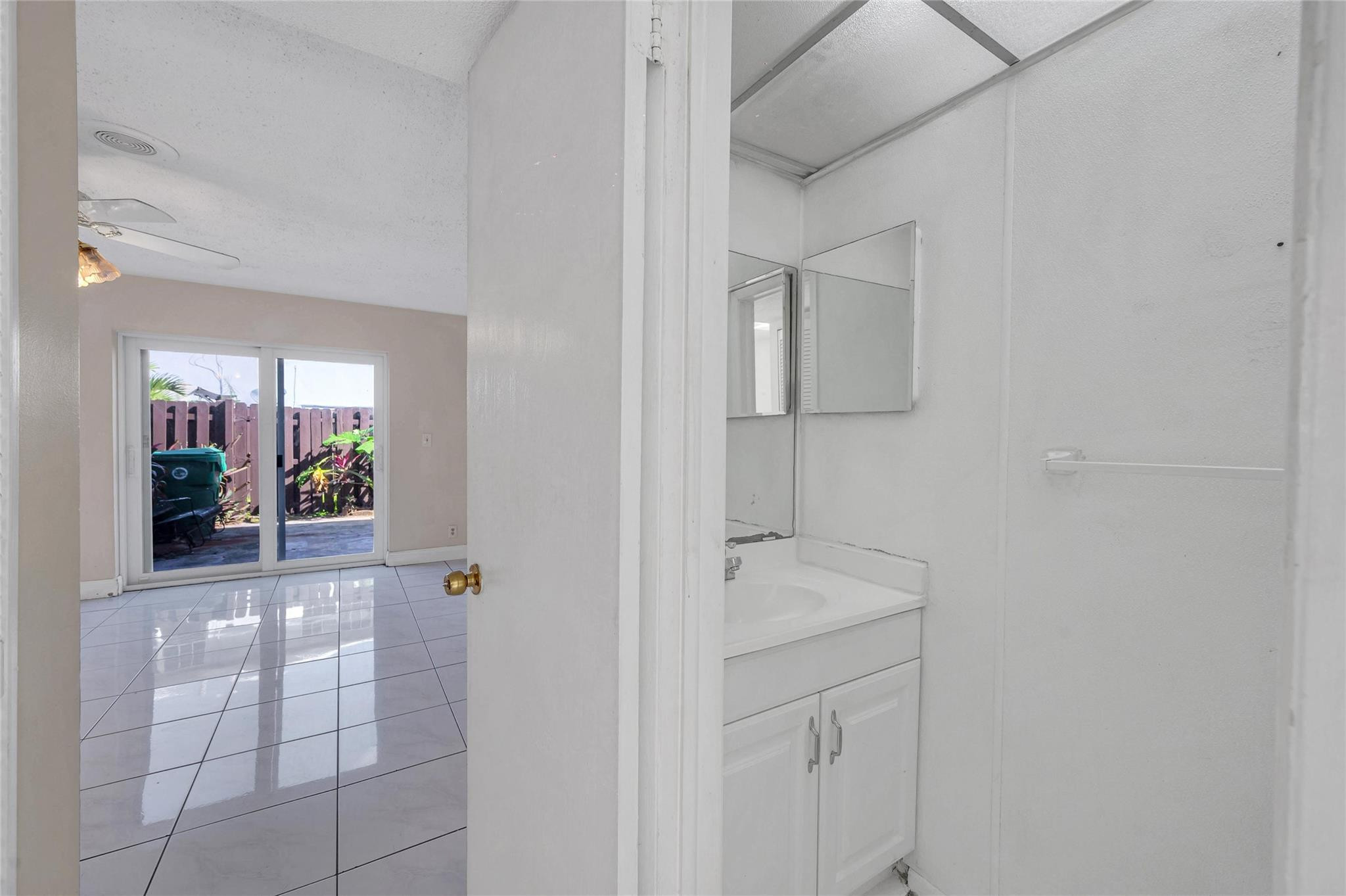 1778 SW 81st Ln Unit: none