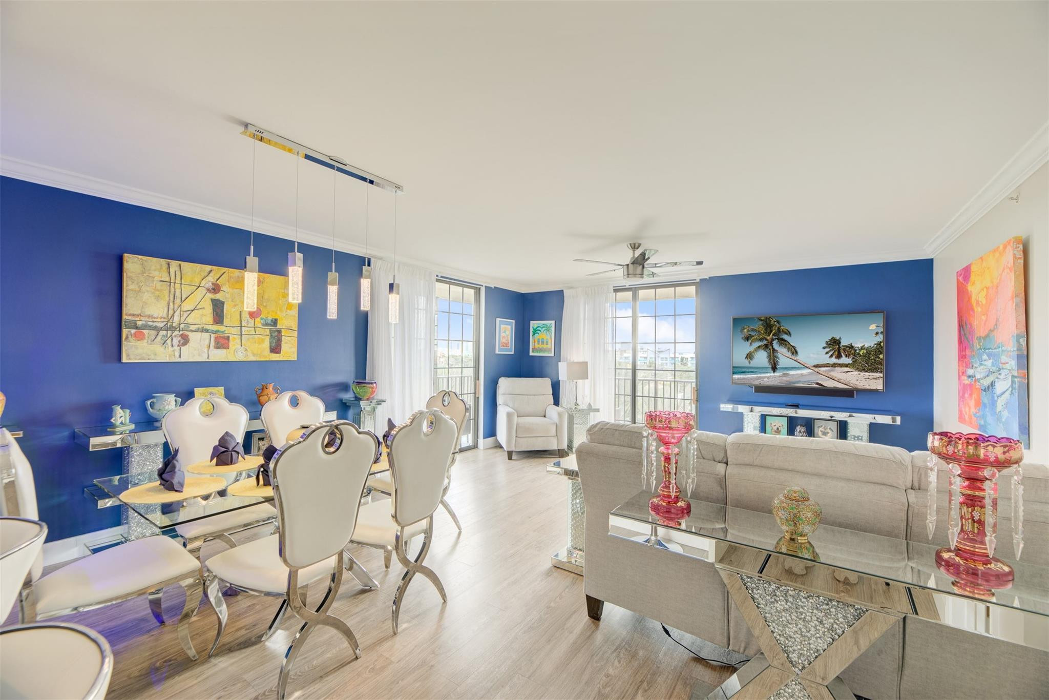 1919 Van Buren St Unit: 617A