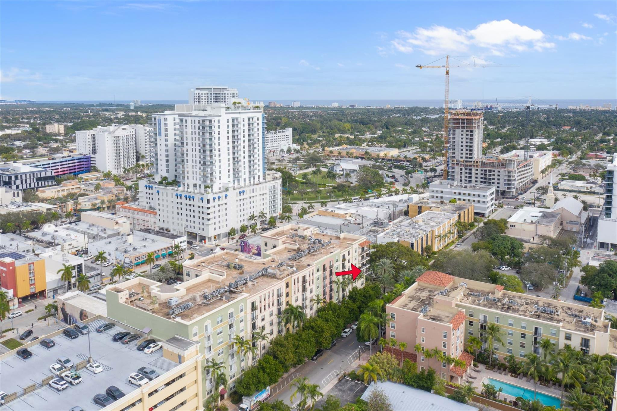 1919 Van Buren St Unit: 617A