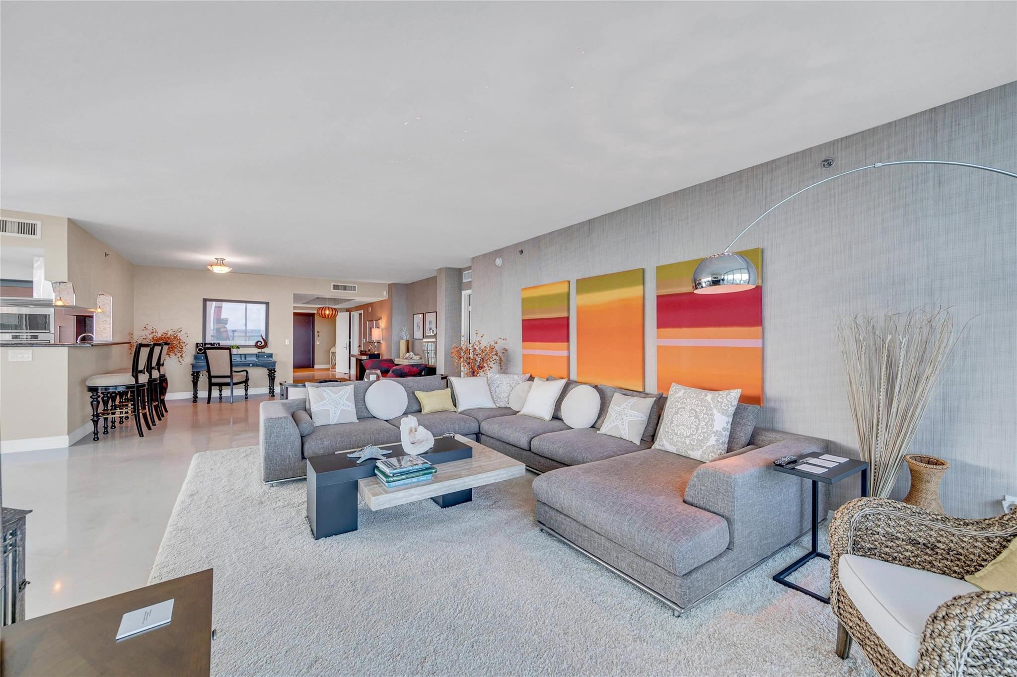 101 S Fort Lauderdale Beach Blvd Unit: 1001