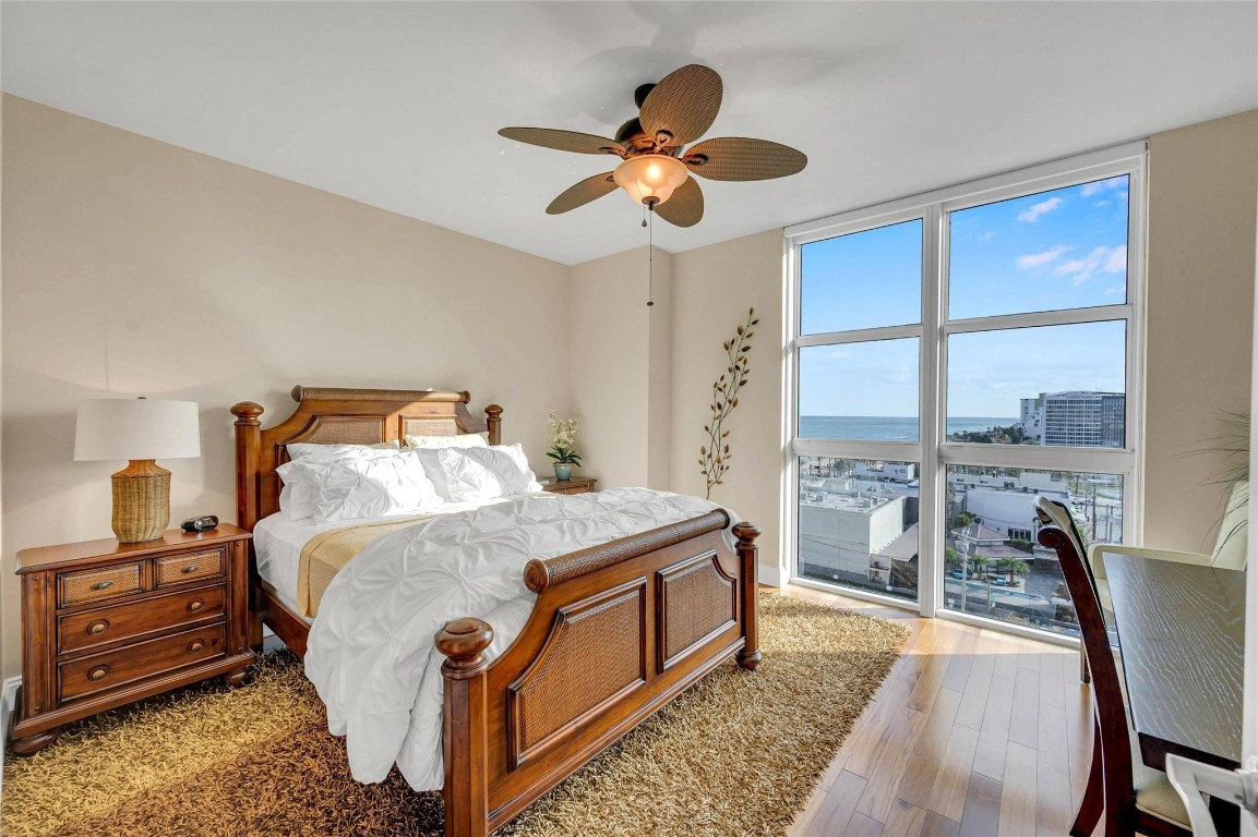 101 S Fort Lauderdale Beach Blvd Unit: 1001