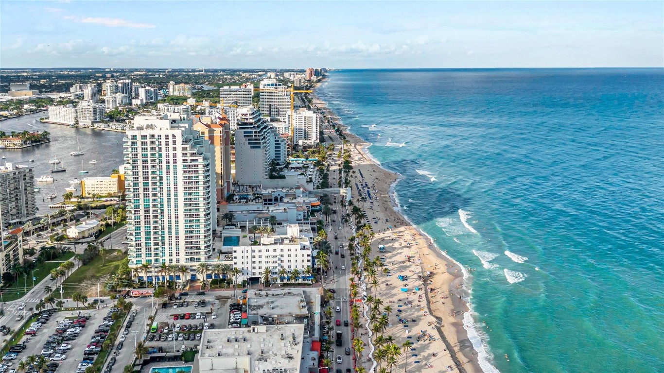 101 S Fort Lauderdale Beach Blvd Unit: 1001