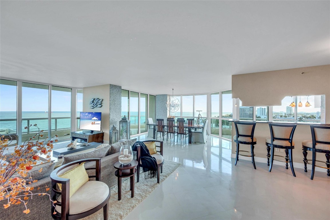 101 S Fort Lauderdale Beach Blvd Unit: 1001