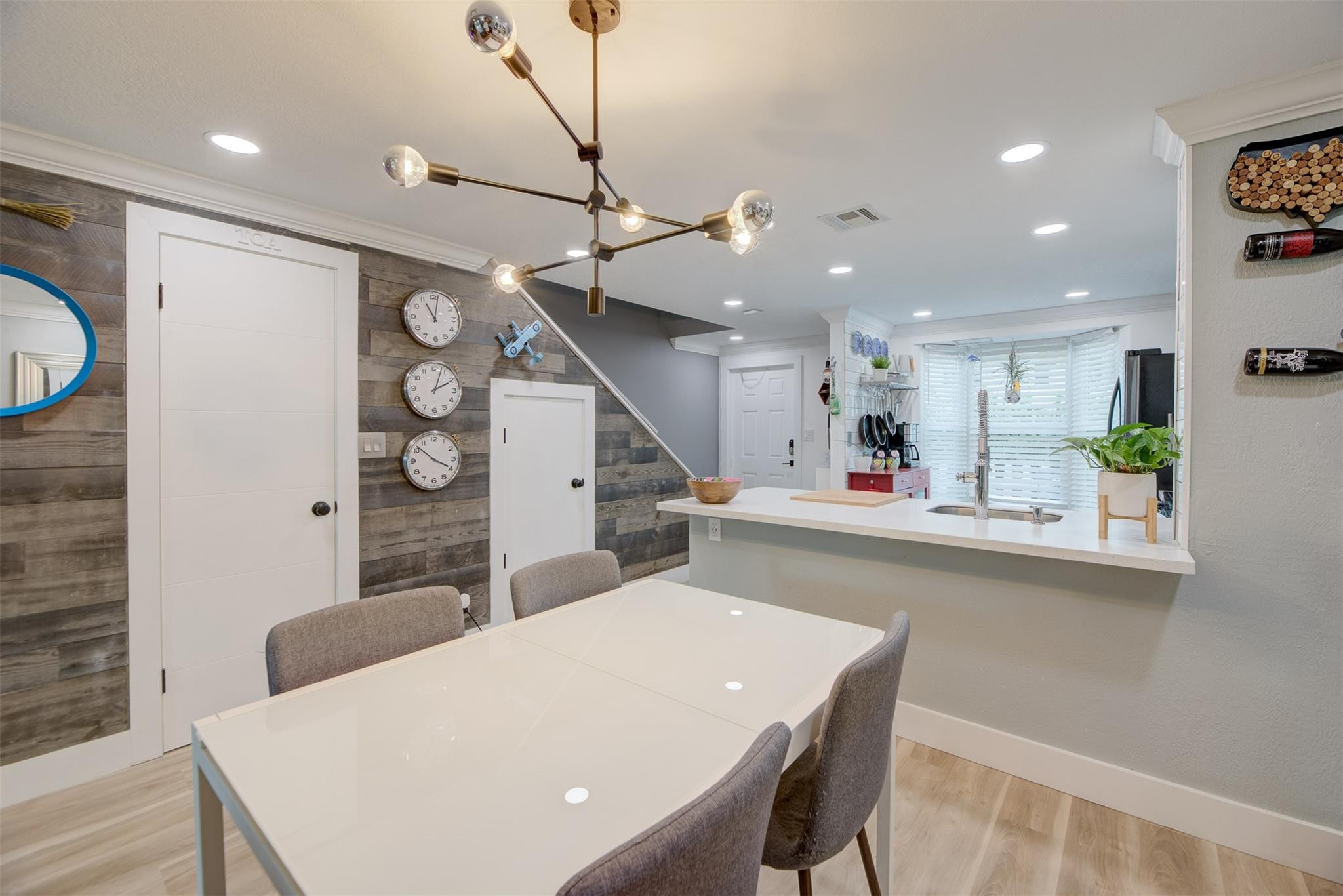 1805 NE 15th Ave Unit: 1805