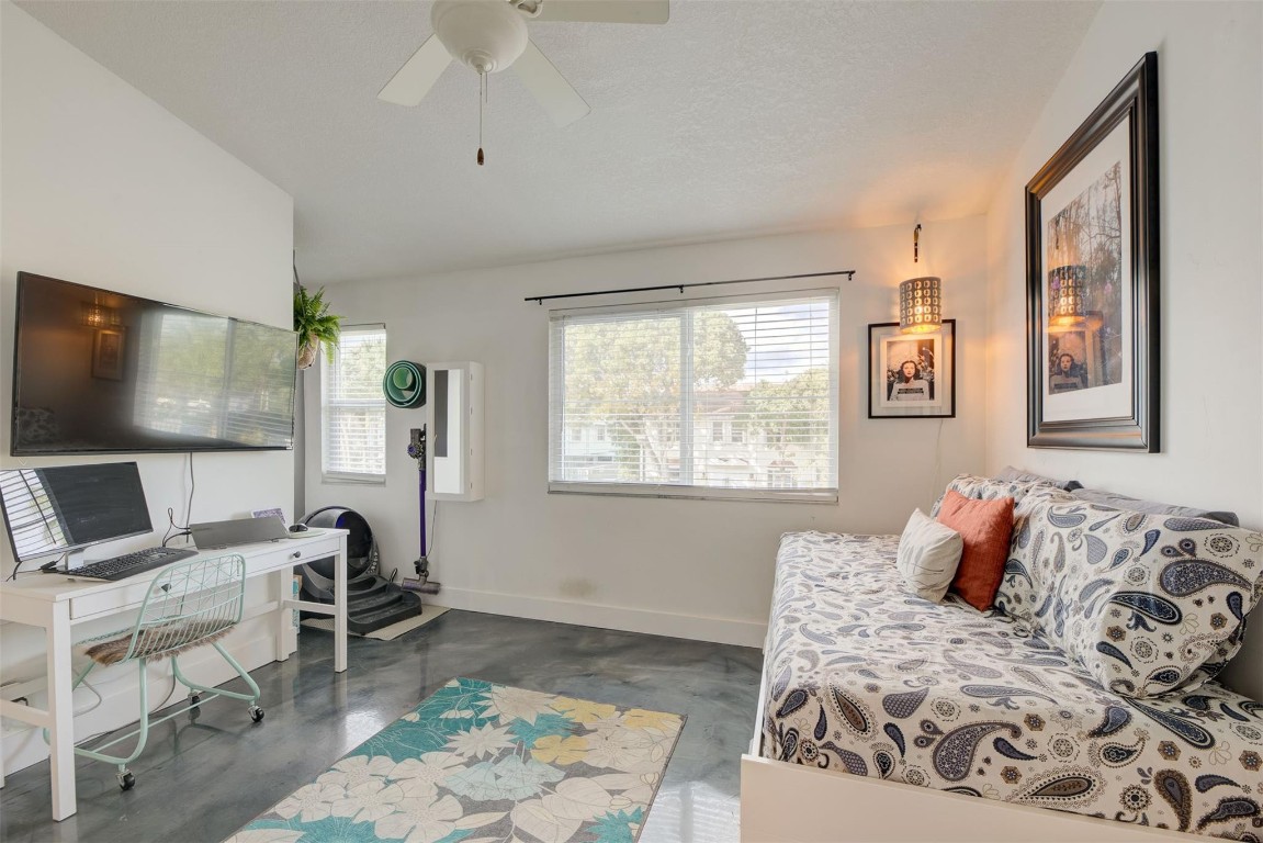 1805 NE 15th Ave Unit: 1805