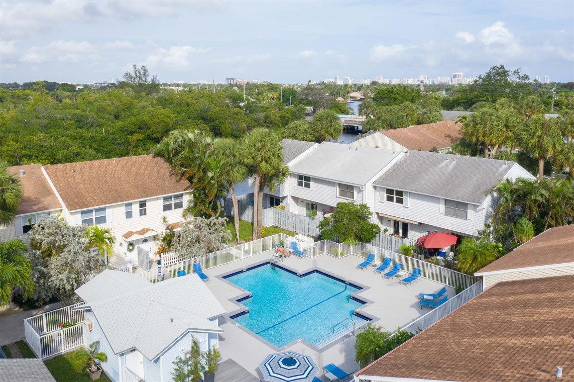 1805 NE 15th Ave Unit: 1805