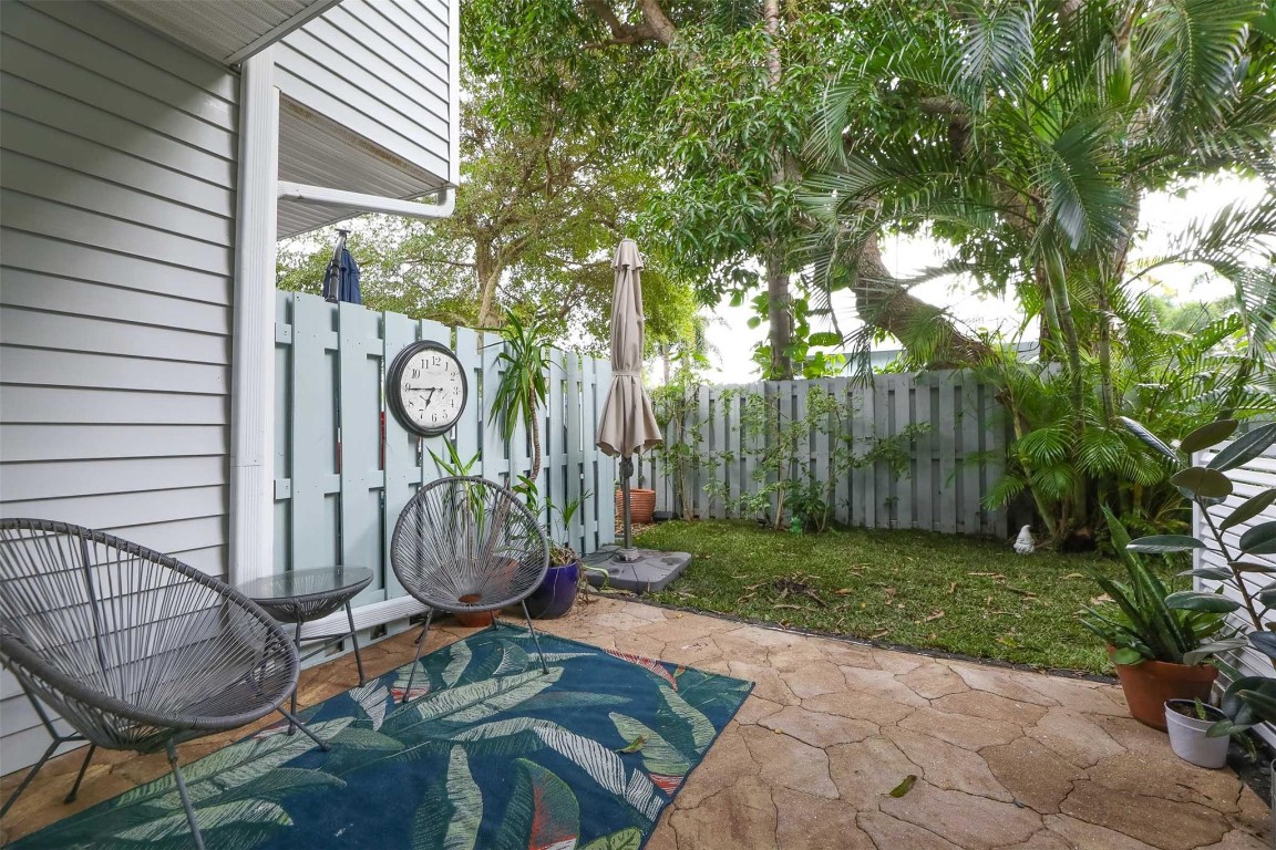 1805 NE 15th Ave Unit: 1805