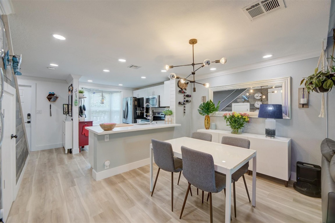 1805 NE 15th Ave Unit: 1805