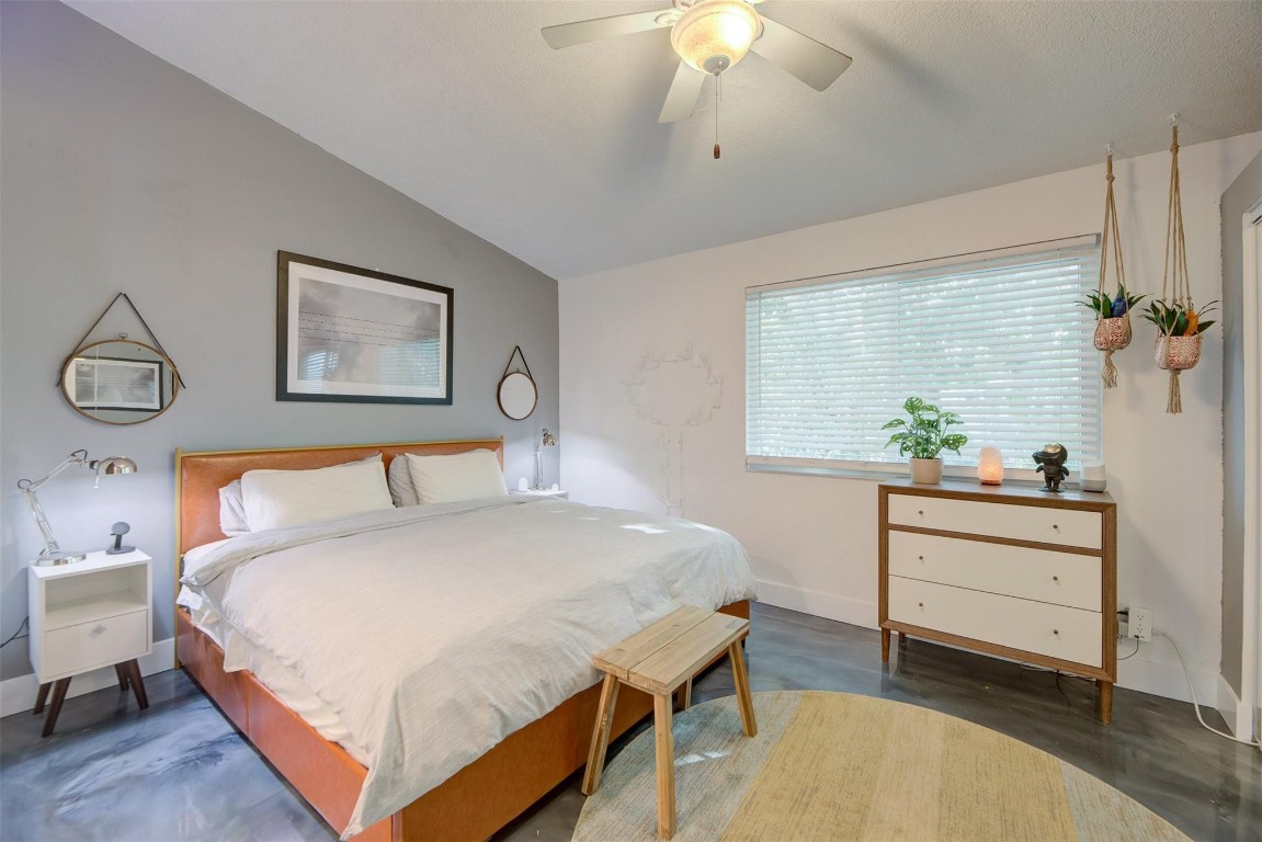 1805 NE 15th Ave Unit: 1805