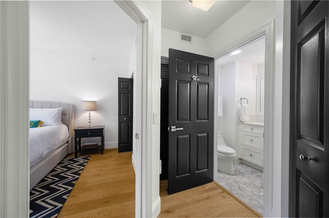 2107 SE 10th Ave Unit: 817