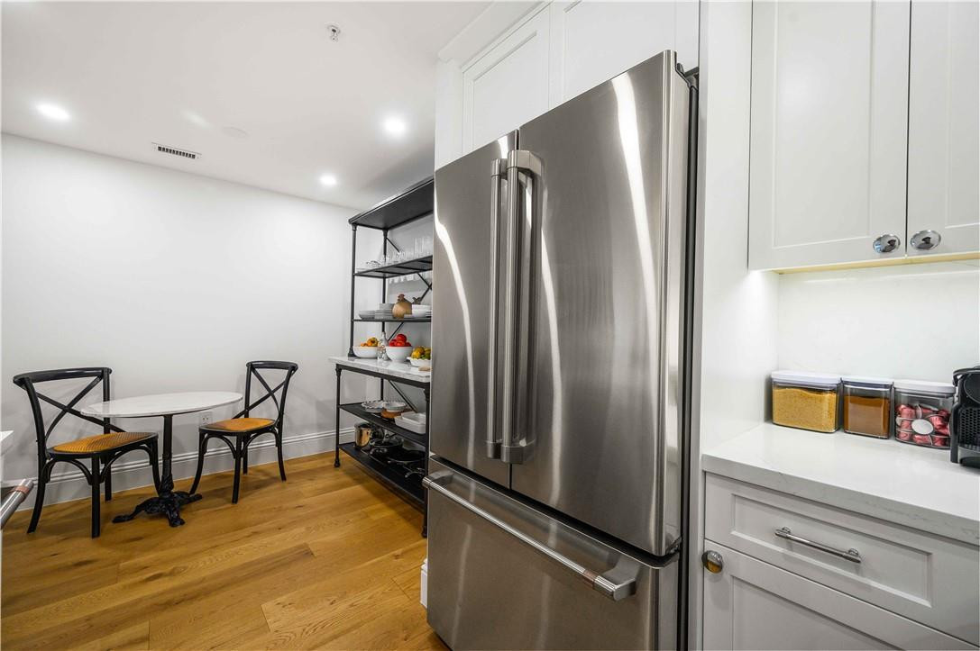 2107 SE 10th Ave Unit: 817