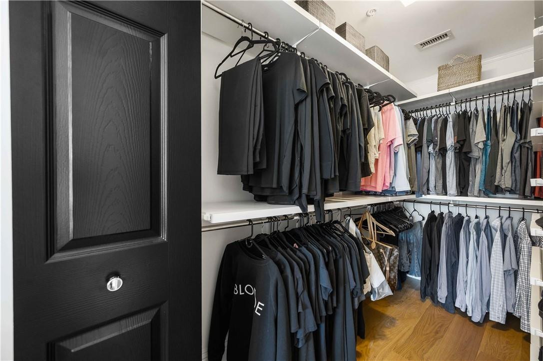 2107 SE 10th Ave Unit: 817