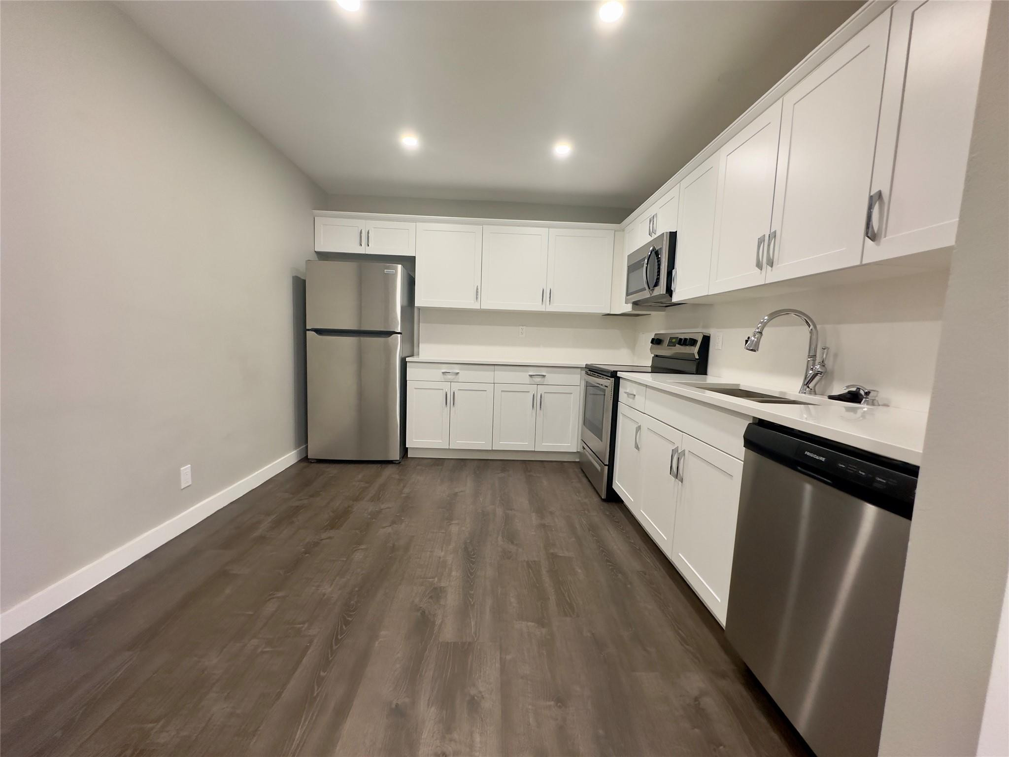 401 SE 14th St Unit: A