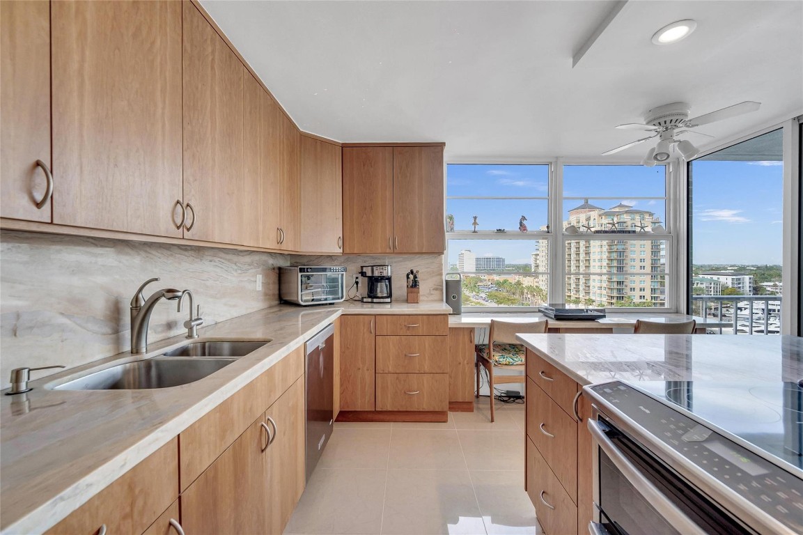 2800 E Sunrise Blvd Unit: 11F