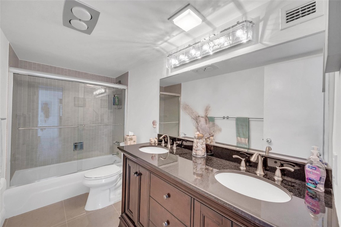 2800 E Sunrise Blvd Unit: 11F