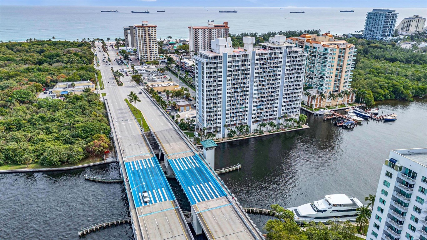 2800 E Sunrise Blvd Unit: 11F