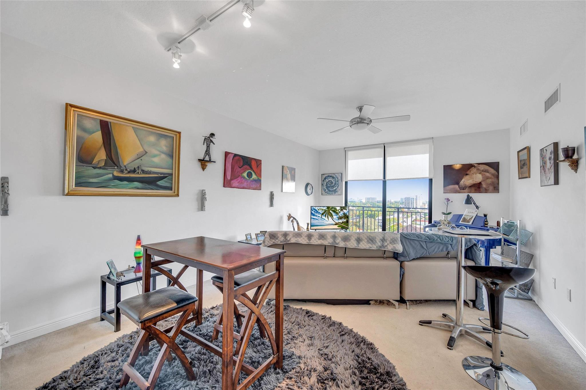 888 S Douglas Rd 906