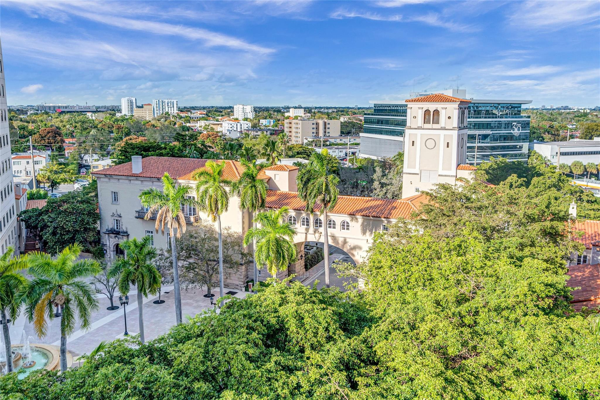 888 S Douglas Rd 906