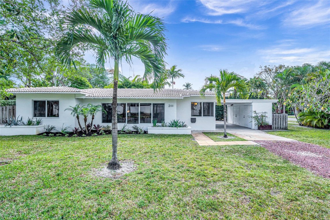 2111 NE 3rd Ave