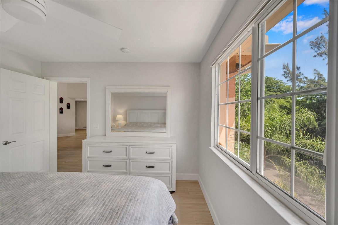 2119 SE 10th Ave 907