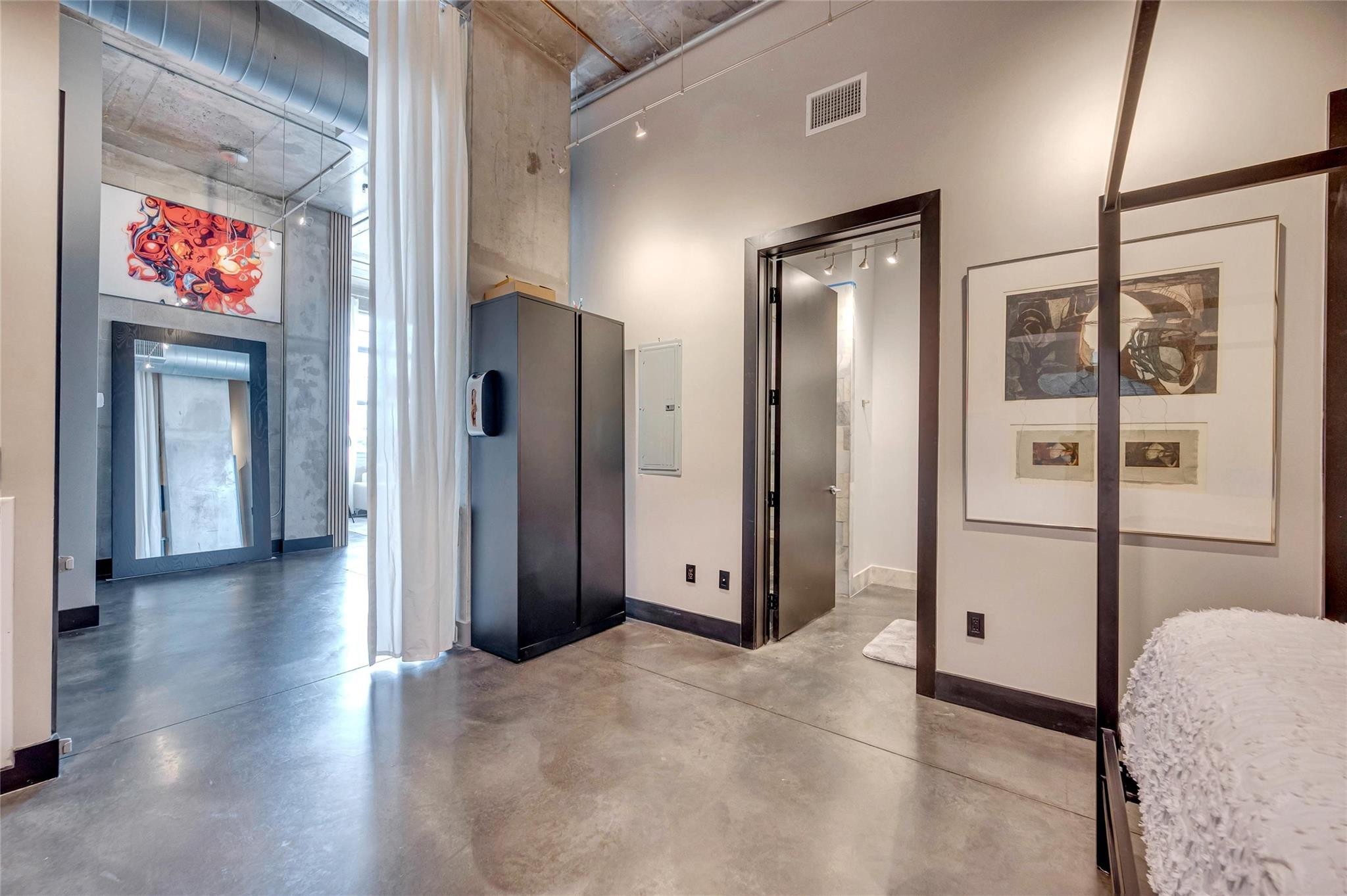 444 NW 1st Ave 301
